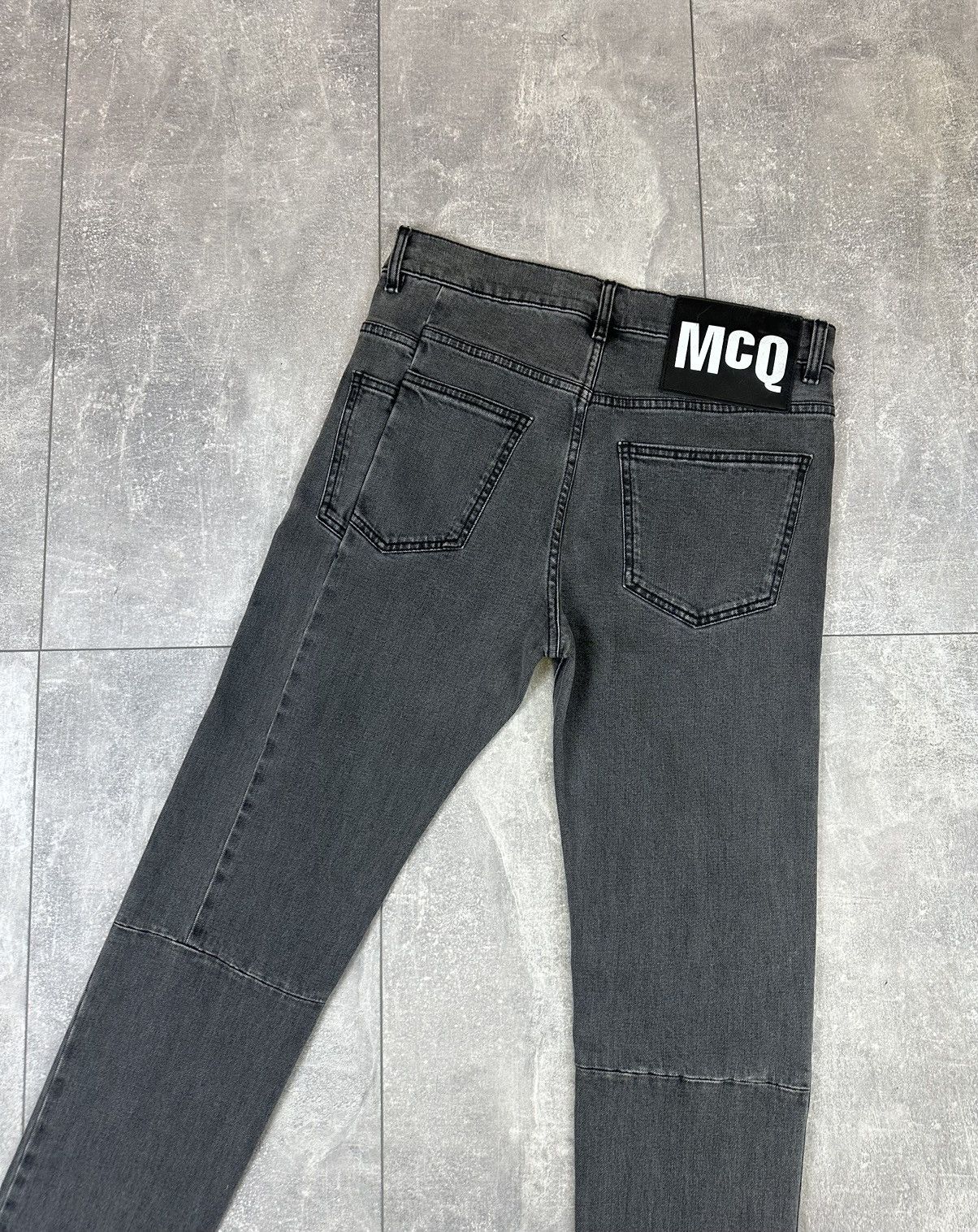 Alexander McQueen Alexander McQueen Vintage Luxury Grey Jeans Size US 29 - 5 Thumbnail