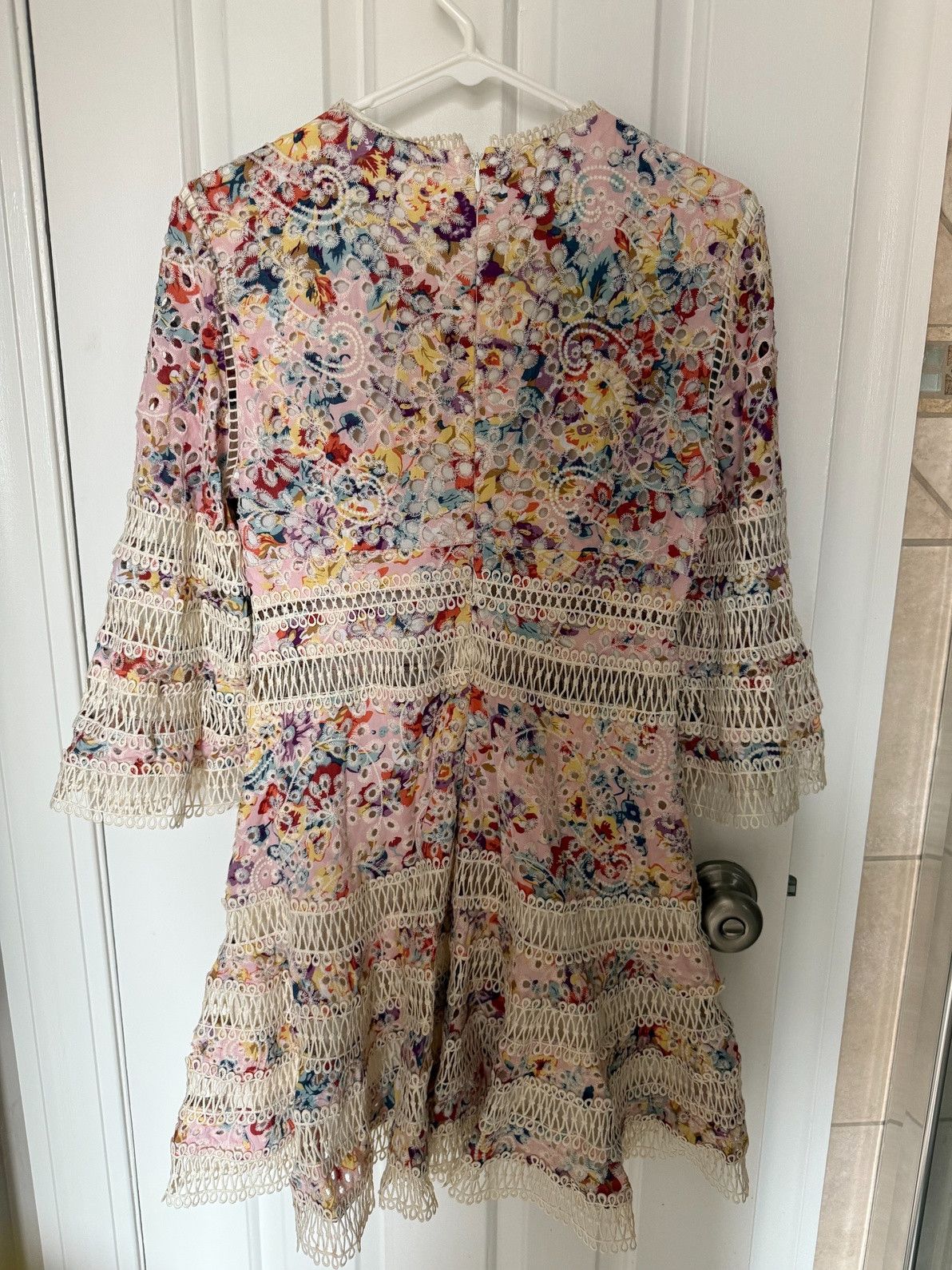 Other Floral Flutter Lace Mini Dress Pink Bell Sleeve V-neck Sz XS Size XS / US 0-2 / IT 36-38 - 2 Thumbnail