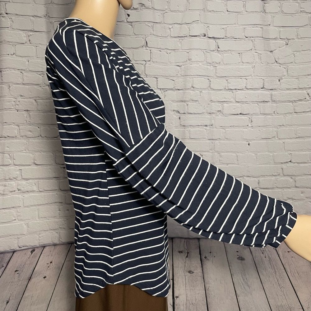 Juicy Couture Juicy Couture Navy Striped Drop Shoulder Long Balloon Sleev Size XS / US 0-2 / IT 36-38 - 4 Thumbnail