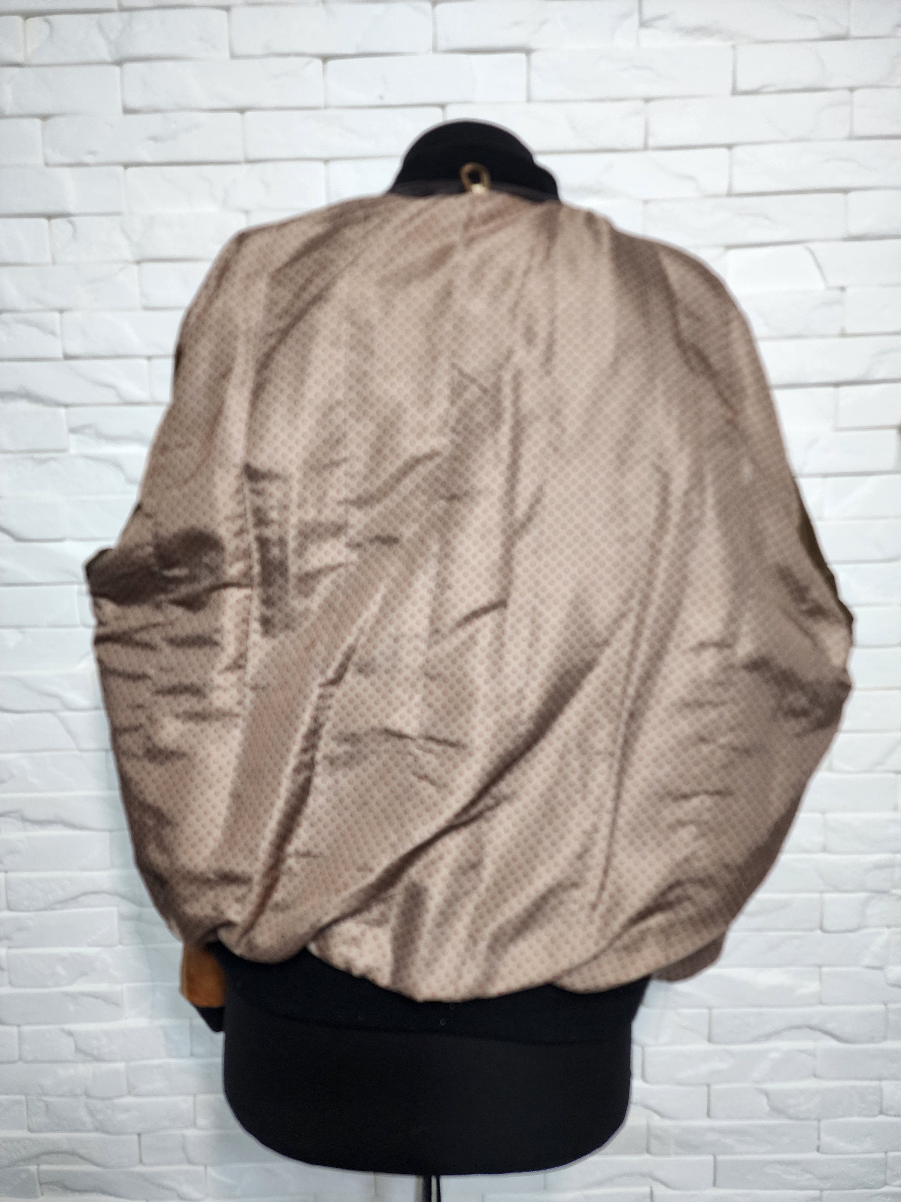 Uniqlo Men's Brown Leather Bomber Jacket: Size US L / EU 52-54 / 3 - 7 Thumbnail