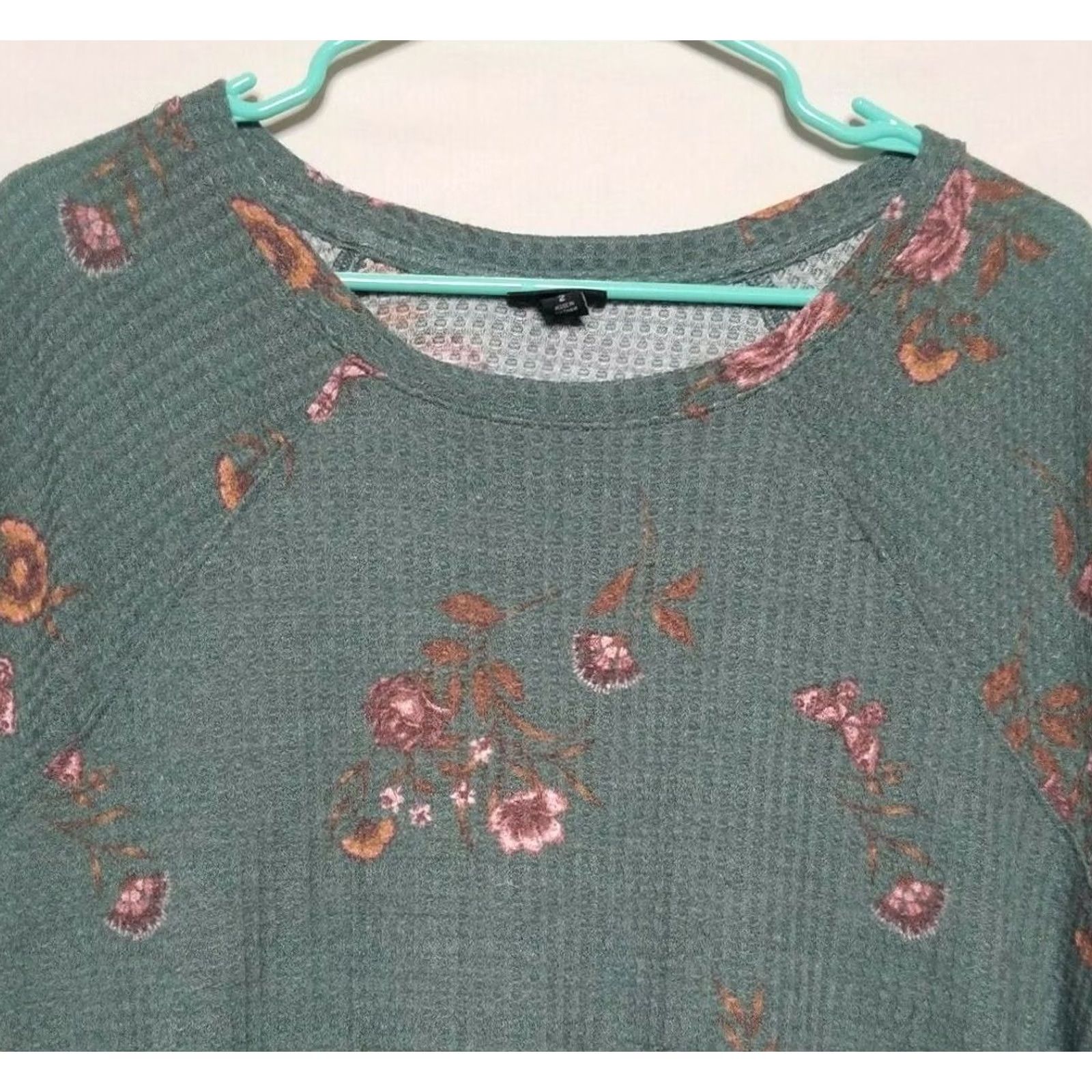 Torrid Torrid T-Shirt Floral Pine Green Short Sleeve Womens Size 2X Plus Shirt Size XXL / US 16-18 / IT 52-54 - 3 Thumbnail