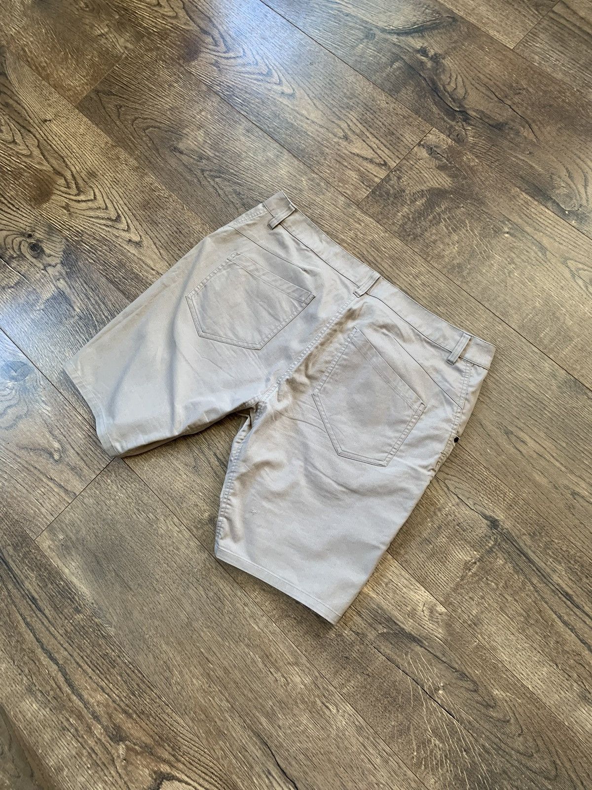 Arc'teryx Shorts Arc’teryx sz L-XL CA#34438 Size US 43 - 2 Thumbnail