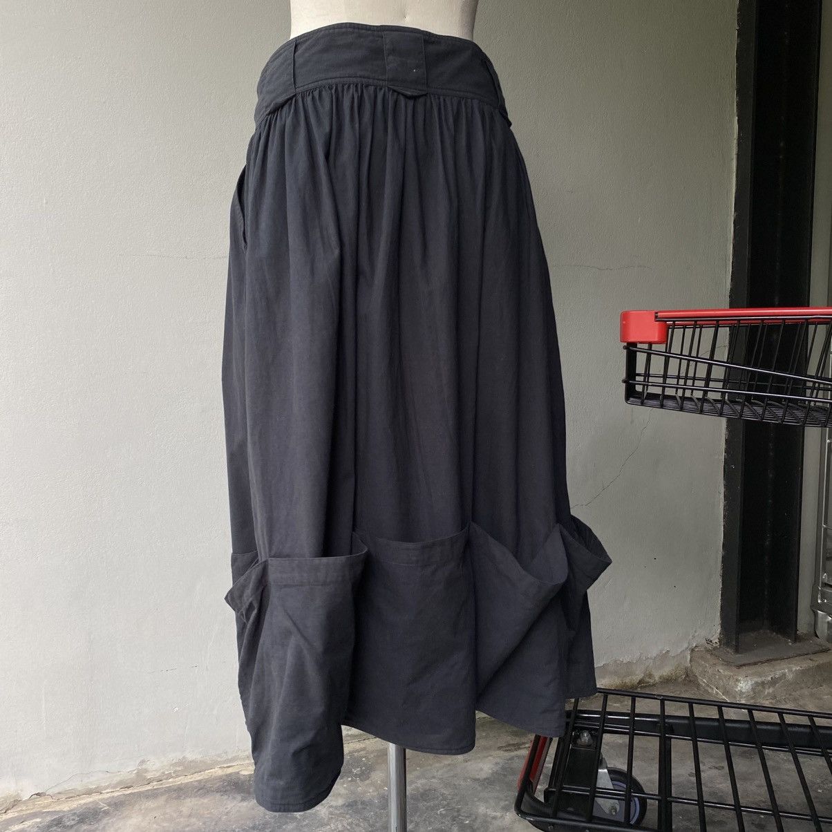 Issey Miyake Issey Miyake Black Skirt with Gathered Pocket Hem Detail Size 33" - 17 Thumbnail