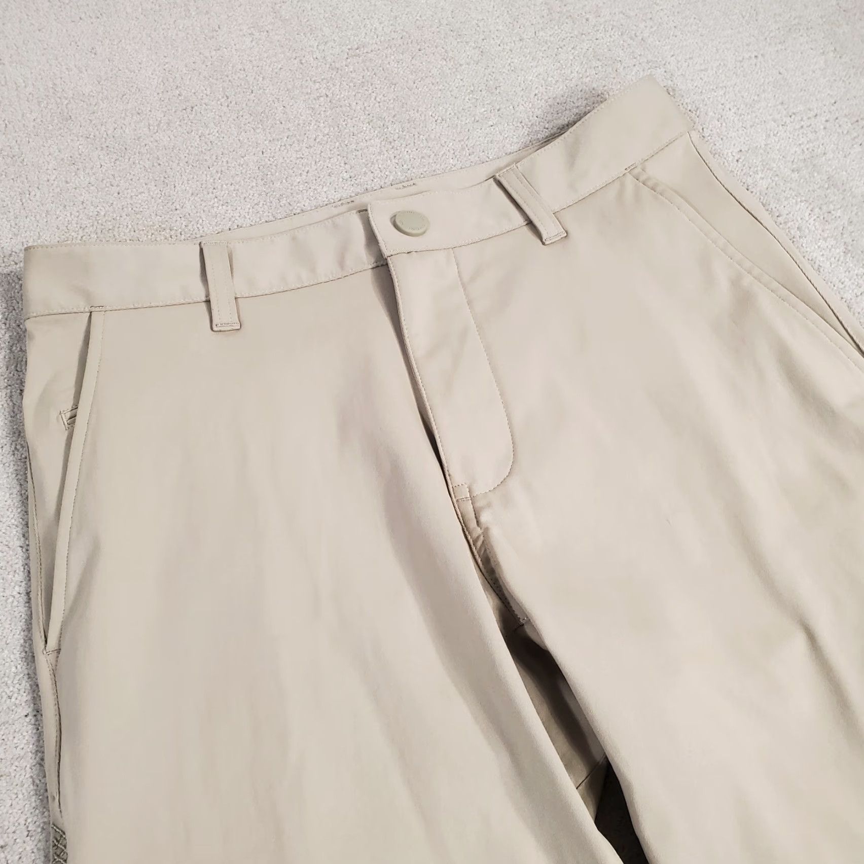 Rhone Rhone Pants Mens 28x29 Beige Chinos Golf Performance Lightweight Solid Casual Pants Mens Beige 28x29 Chino Logo Pockets Regular Inseam 29 Size US 28 / EU 44 - 2 Thumbnail