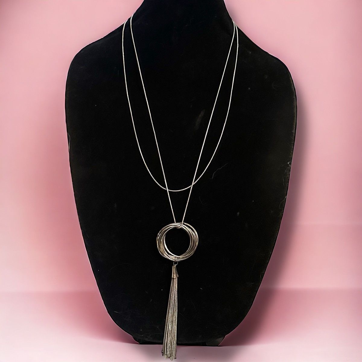 Other Long silver tone layered circle tassel pendant necklace Size ONE SIZE - 1 Thumbnail