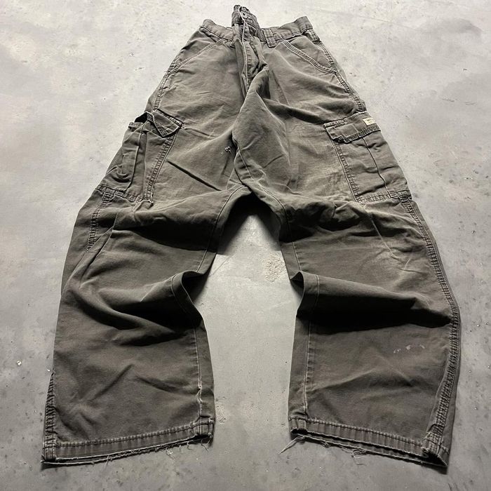 Vintage Crazy Vintage Y2K/2000s Baggy Earth Tone Cargo Pants! Good ...