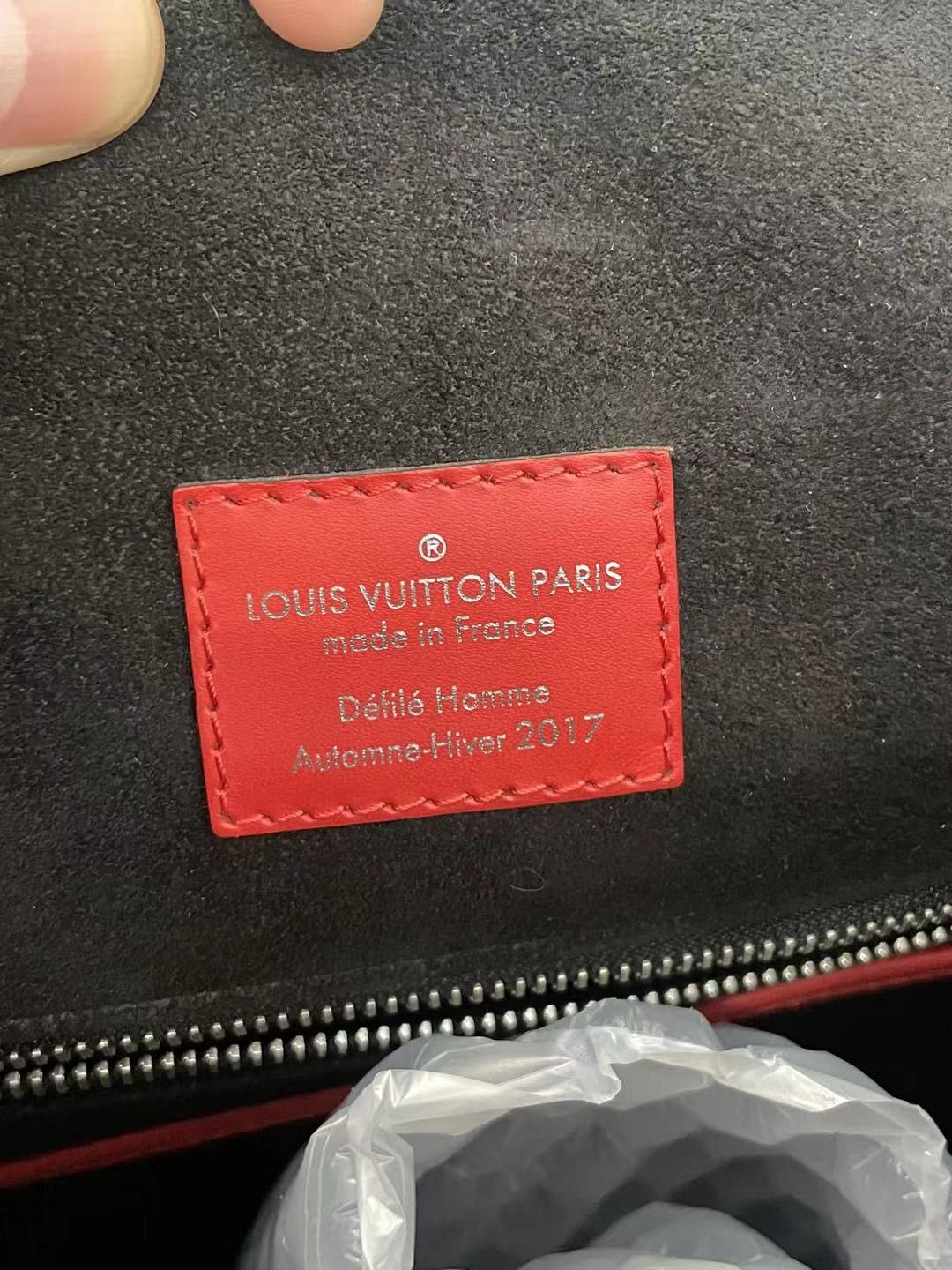 Louis Vuitton × Supreme Supreme lv Louis Vuitton Christopher backpack Size ONE SIZE - 6 Thumbnail