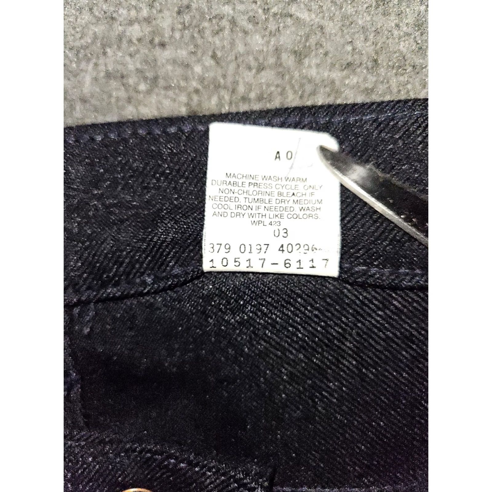 Levi's VINTAGE Levi's Pants Men 40x32 Black Dress Trousers Polyester 90s USA Levis 10517-6117 Straight Front Workwear Size US 40 / EU 56 - 6 Thumbnail
