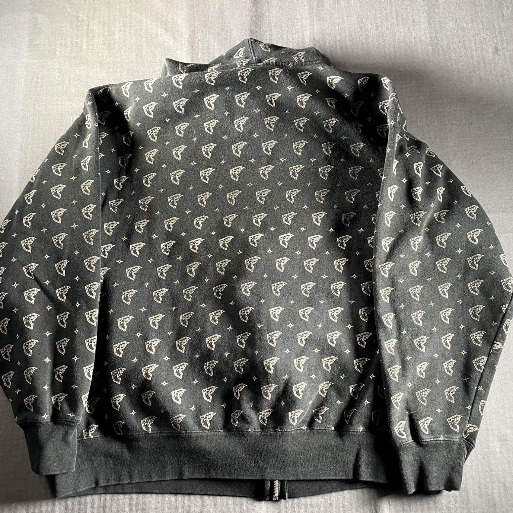 Barker Famous Stars And Straps Hoodie Mens XL All over print Zip Up Travis Barker y2K Graphic Print Hooded Full Zip Size US XL / EU 56 / 4 - 8 Thumbnail