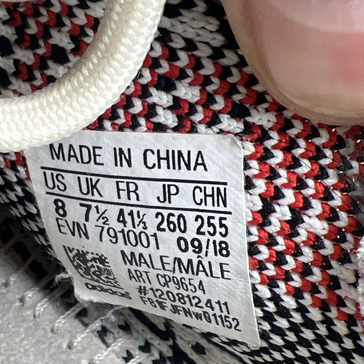 Adidas Yeezy boost 350 zebra Size US 8 / EU 41 - 8 Thumbnail