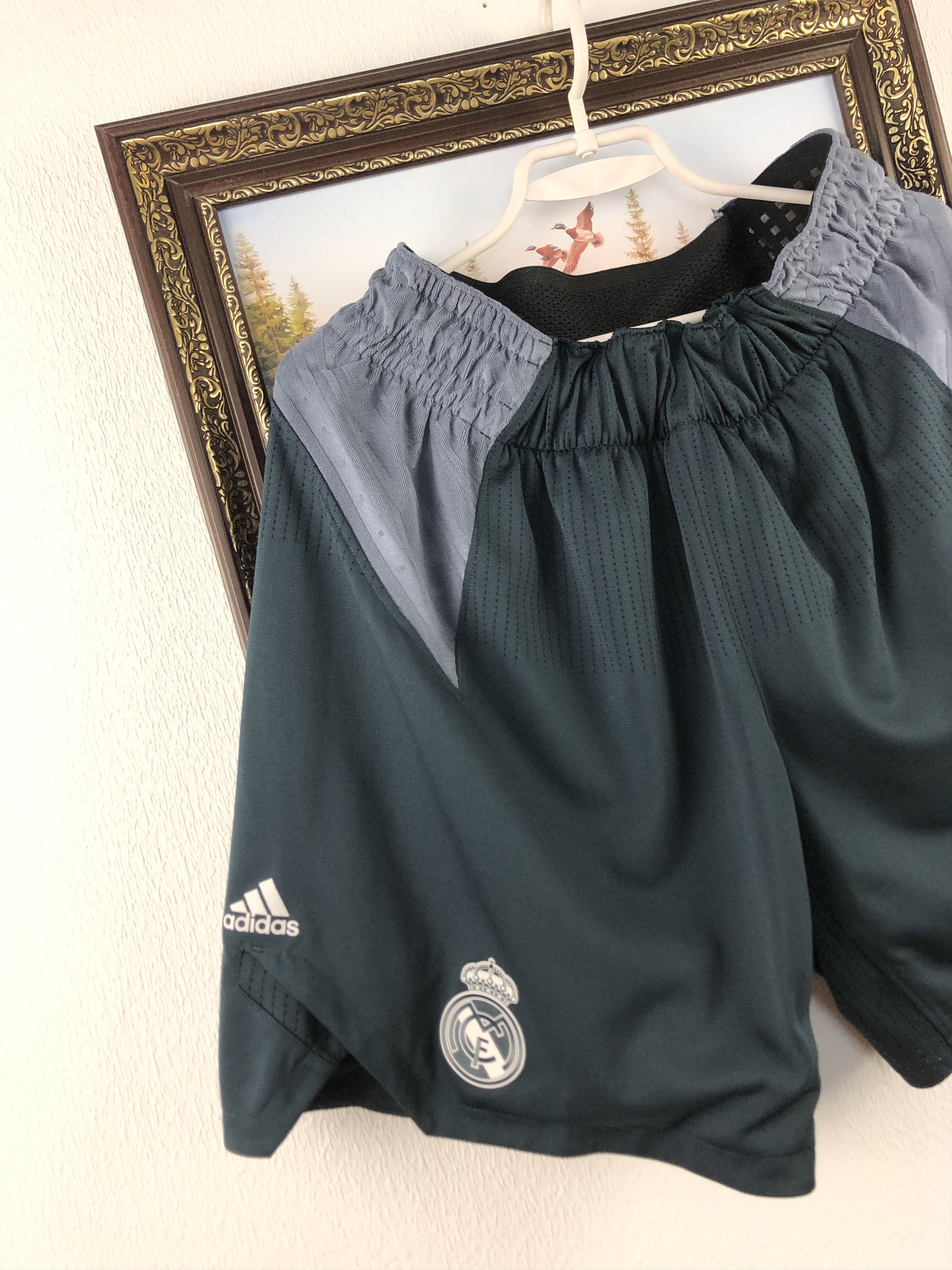 Adidas Real Madrid 2018 Spain Basketball Shorts Adidas Doncic XL Size US 38 / EU 54 - 2 Thumbnail