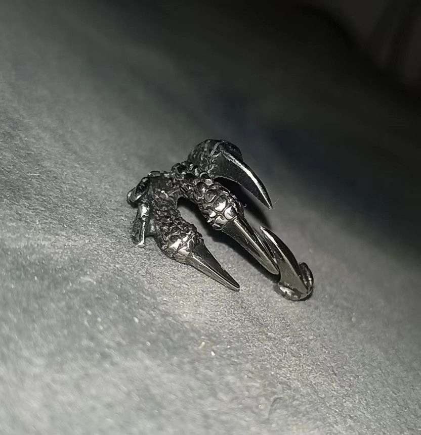 Jewelry Dragon Claw Ring Jewelry Streetwear Fashion Gift Size ONE SIZE - 2 Thumbnail