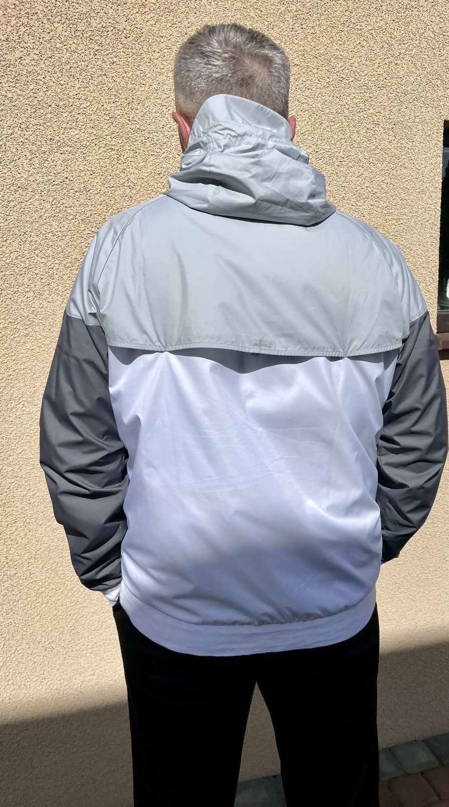 Nike Men’s jacket Nike Sportswear Windrunner with hood Size US XL / EU 56 / 4 - 3 Thumbnail