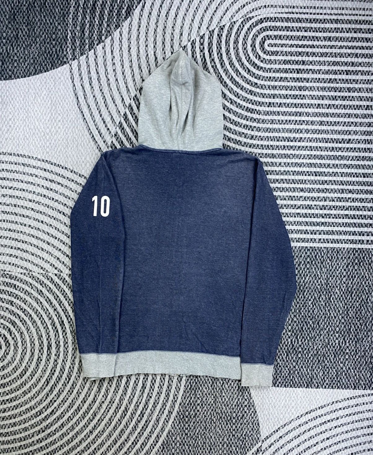 Nike Vintage Nike Athletics South Hooded Zipper Size US M / EU 48-50 / 2 - 2 Thumbnail