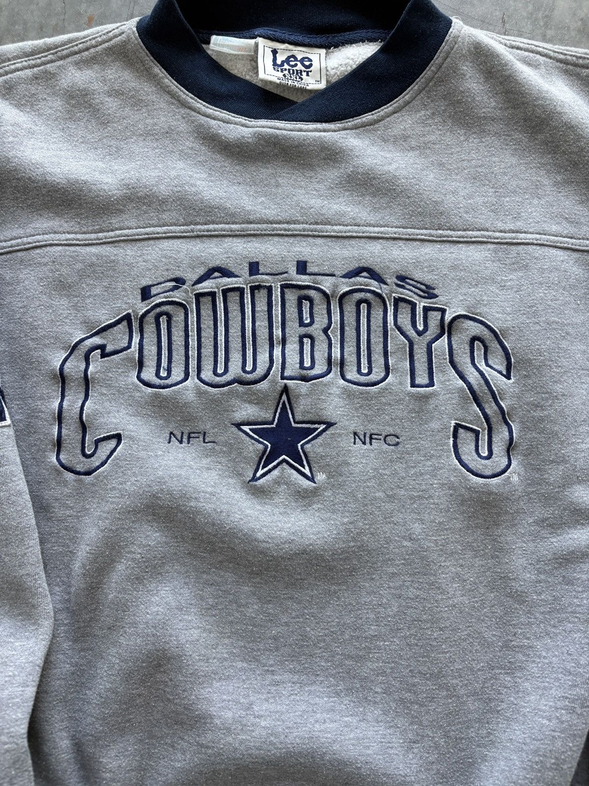 Lee Vintage 90s Lee Sport NFL Dallas Cowboys Sweatshirt Size US XXL / EU 58 / 5 - 2 Thumbnail