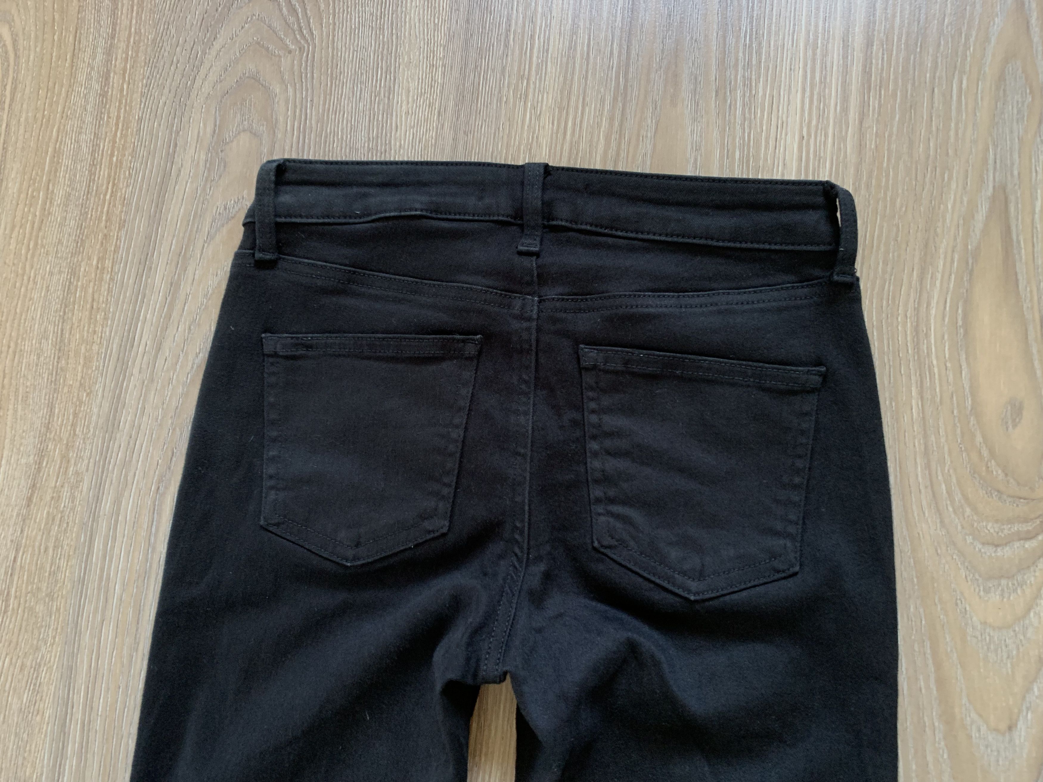Uniqlo Uniqlo Distressed Black Denim Skinny Jeans Size 26" / US 2 / IT 38 - 7 Thumbnail