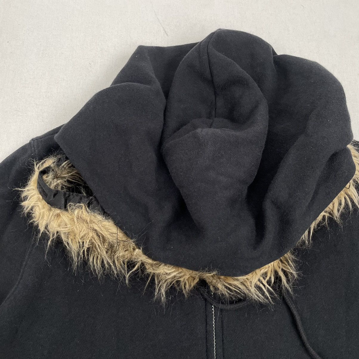 If Six Was Nine × Japanese Brand × Le Grande Bleu (L.G.B.) Black zip hoodie with removeable fur ifsixwasnine style Size US M / EU 48-50 / 2 - 5 Thumbnail