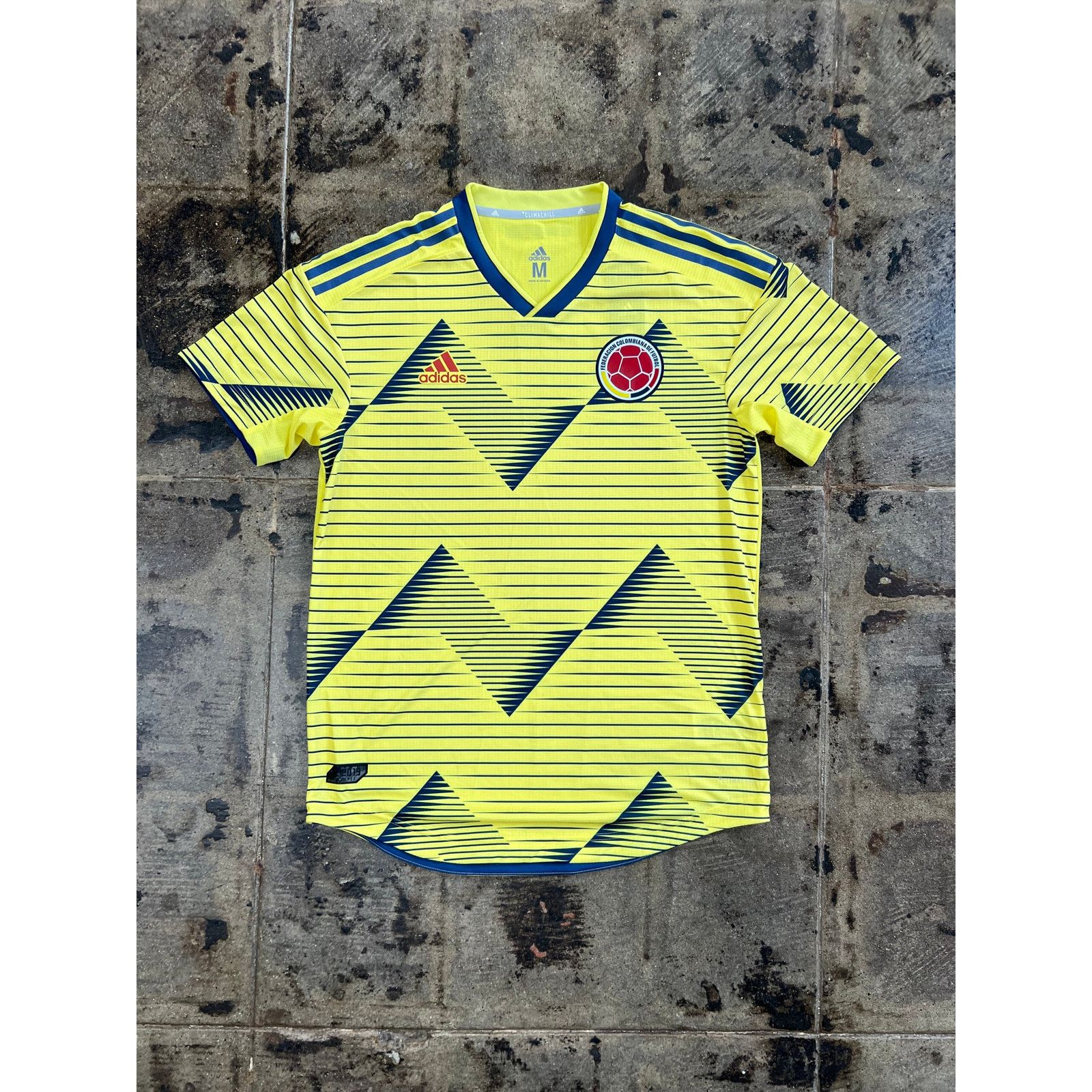 Adidas ADIDAS 19’ COLOMBIA HOME JERSEY Size US M / EU 48-50 / 2 - 1 Thumbnail