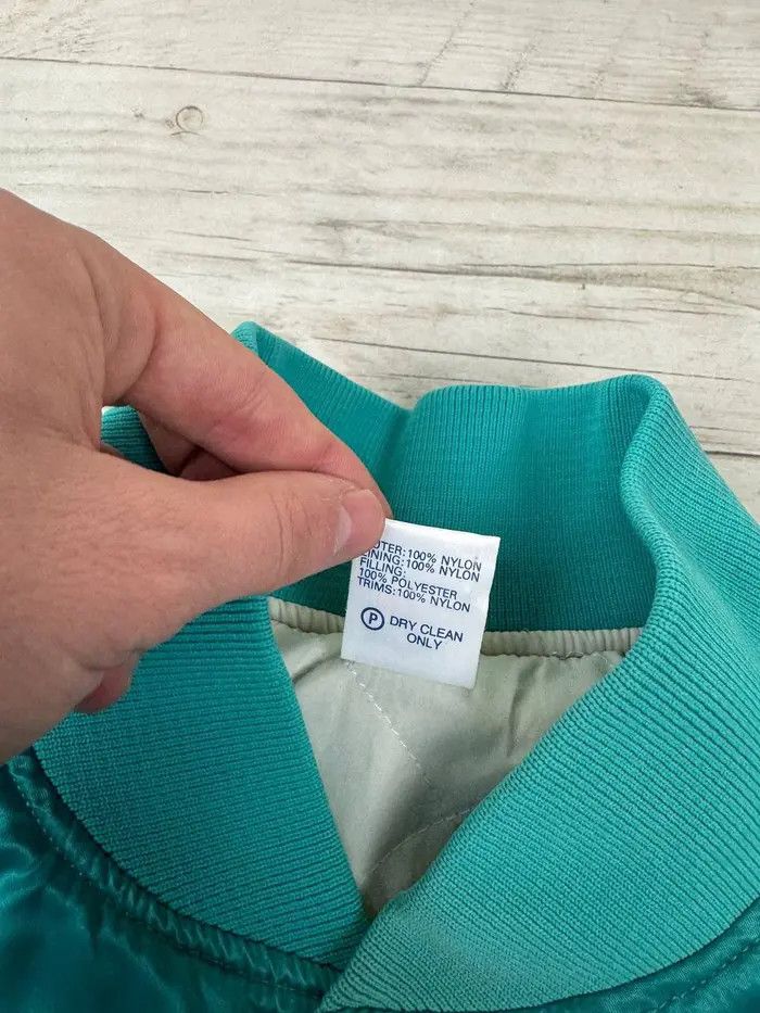 NFL Vintage Miami Dolphins NFL 90s Jacket Nylon Bomber Size US XL / EU 56 / 4 - 10 Thumbnail