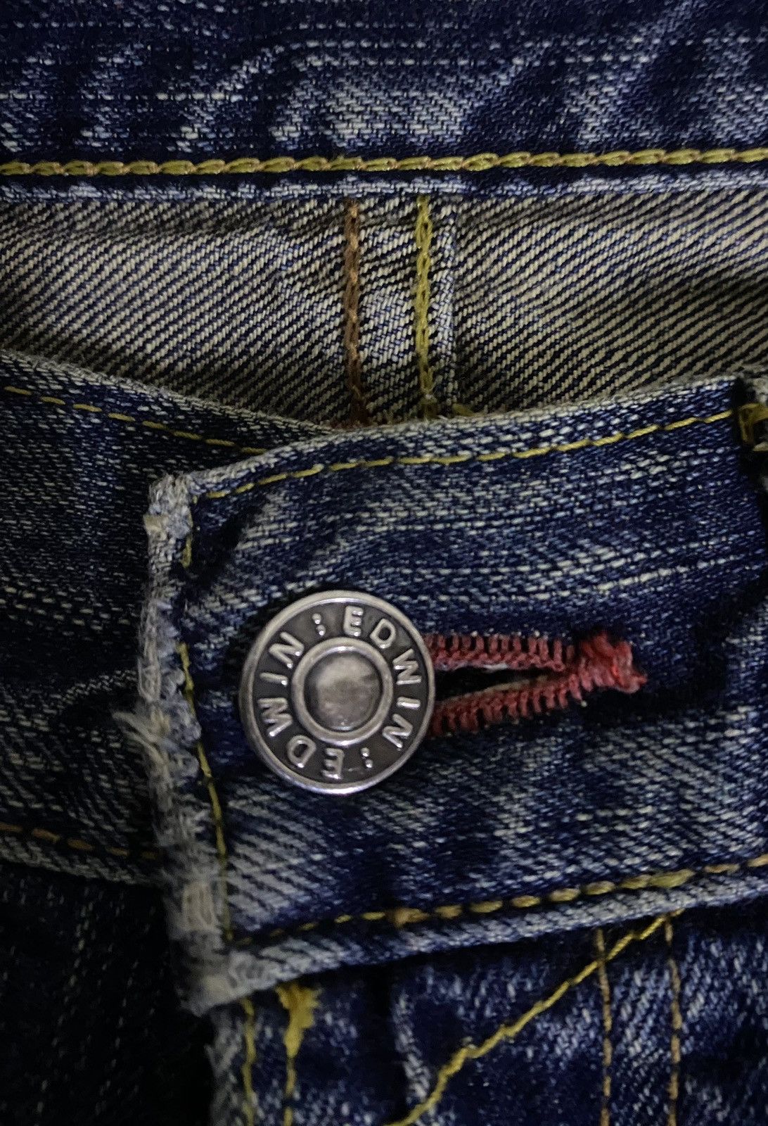 Edwin Vintage Edwin Distressed Denim Size US 33 - 12 Thumbnail