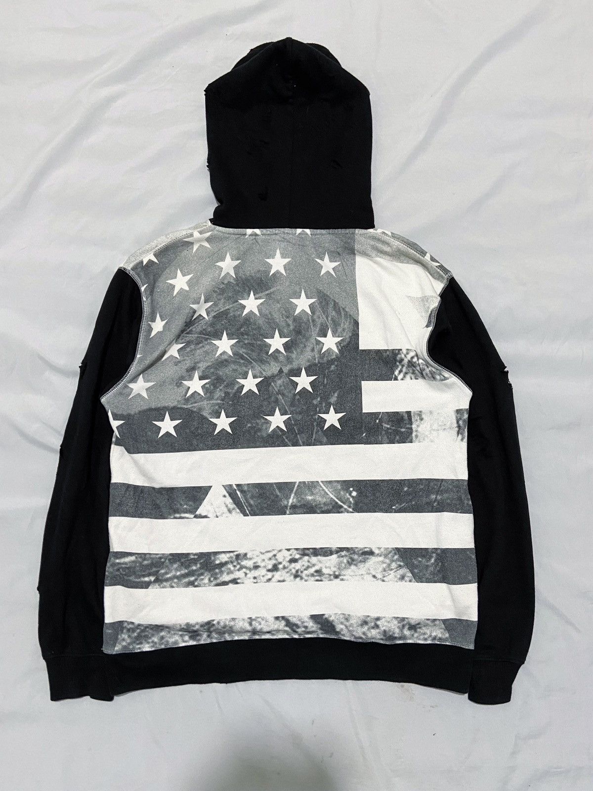 Japanese Brand B ONE SOUL DISTRESSED HOODIE AMERICAN FLAG Size US L / EU 52-54 / 3 - 17 Thumbnail