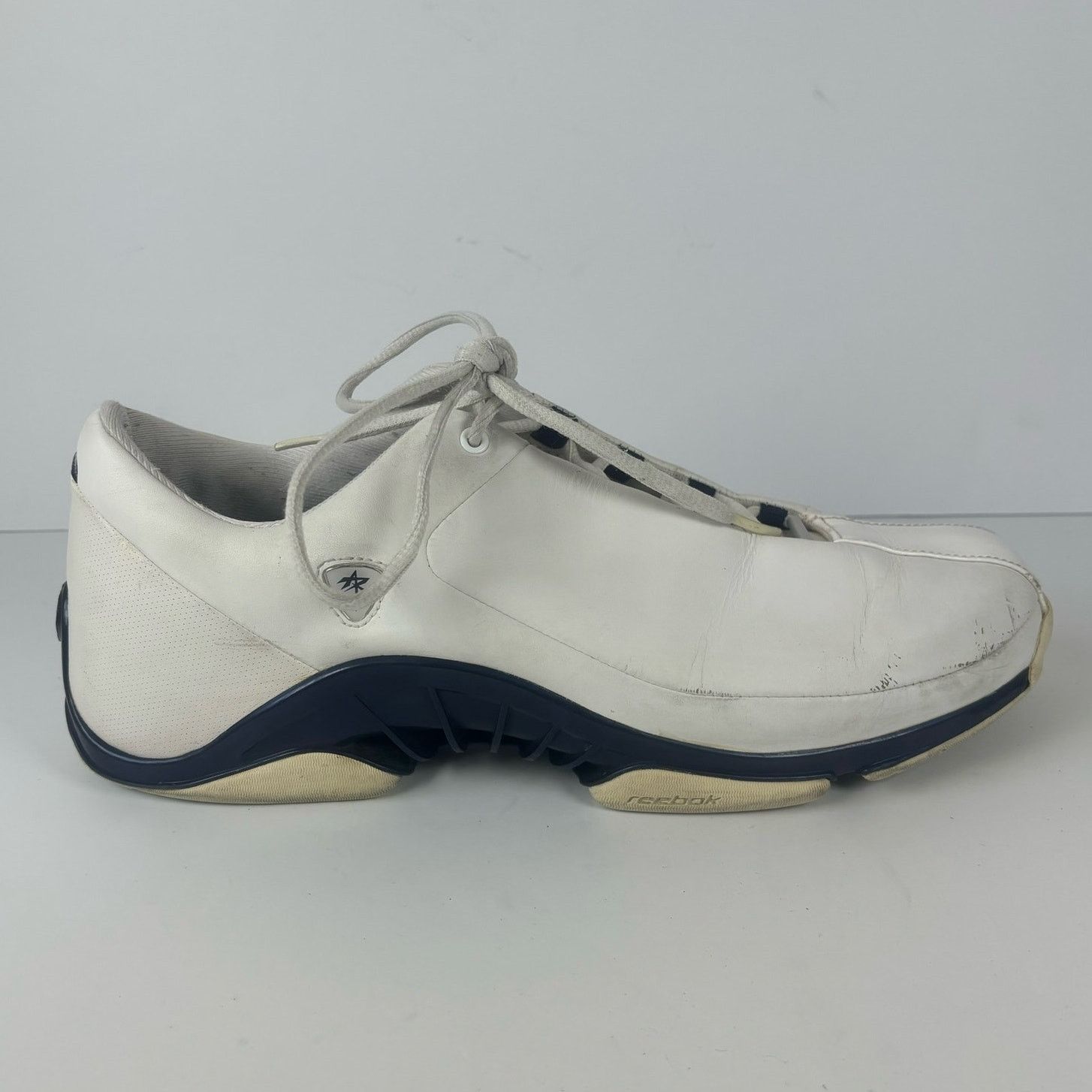 Reebok VTG Reebok Basketball Shoes Men display picture 3