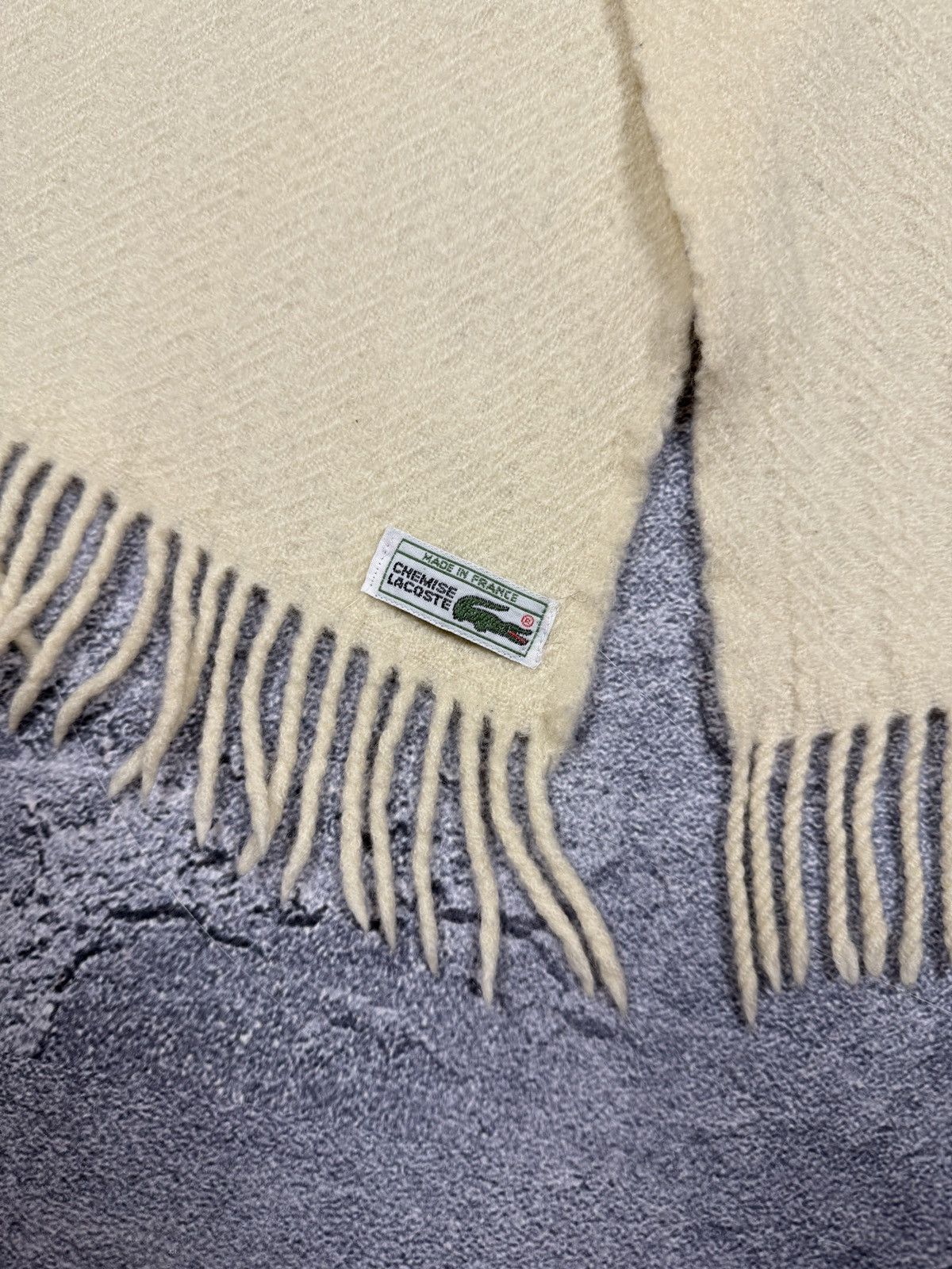 Lacoste Lacoste Cream Scarf Y2K Size ONE SIZE - 4 Thumbnail