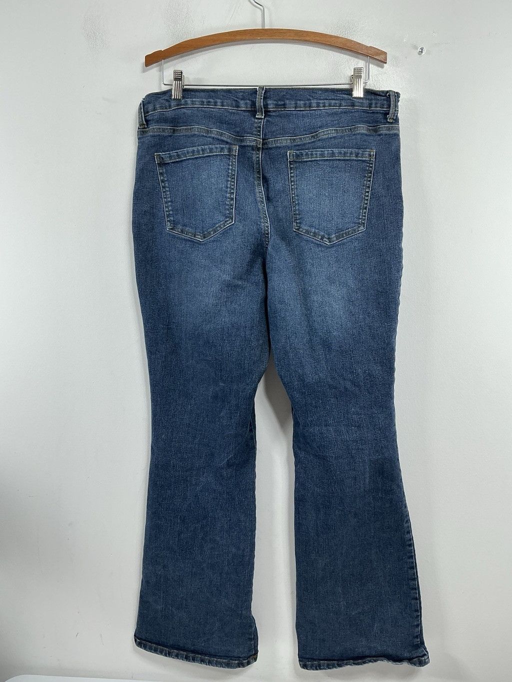 Gloria Vanderbilt Woman's Gloria Vanderbilt Amanda Bootcut Blue Jeans Size 16 Size 38" / US 16 / IT 52 - 2 Thumbnail