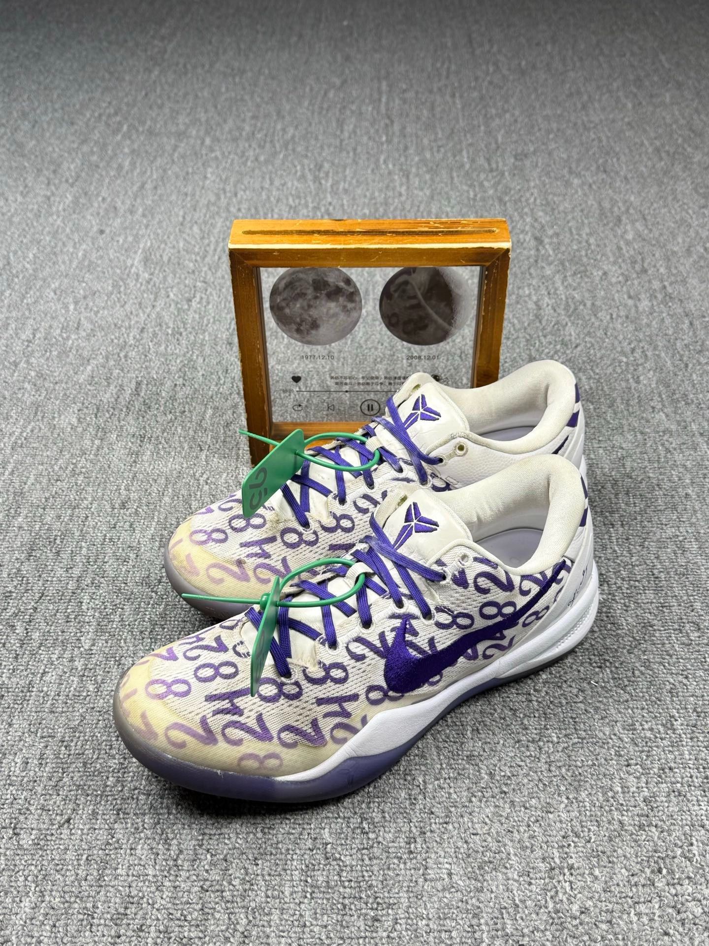 Nike Nike KOBE8 White Lowtop Sneakers 10 Men Size US 10 / EU 43 - 1 Thumbnail