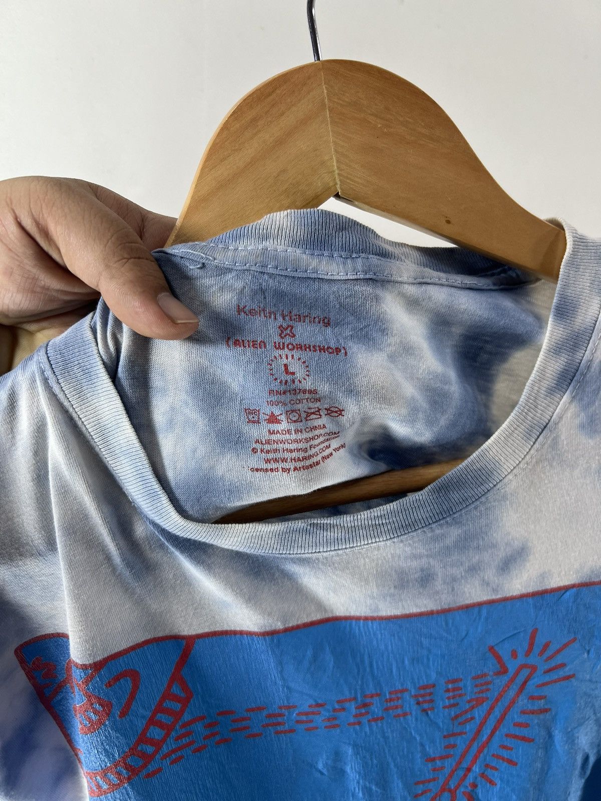 Alien Workshop × Keith Haring Vintage Keith Haring@Alien Workshop Rare Design Tshirt Size US L / EU 52-54 / 3 - 4 Thumbnail