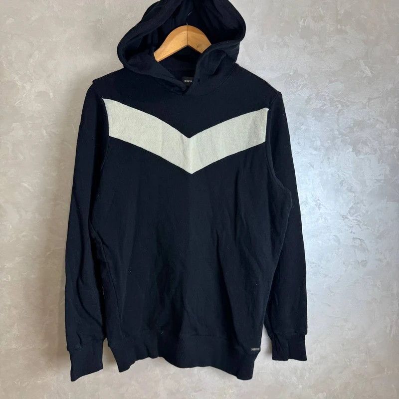 Diesel Diesel Hoodie Size M Black Chevron Design Casual Streetwear Size US M / EU 48-50 / 2 - 1 Thumbnail