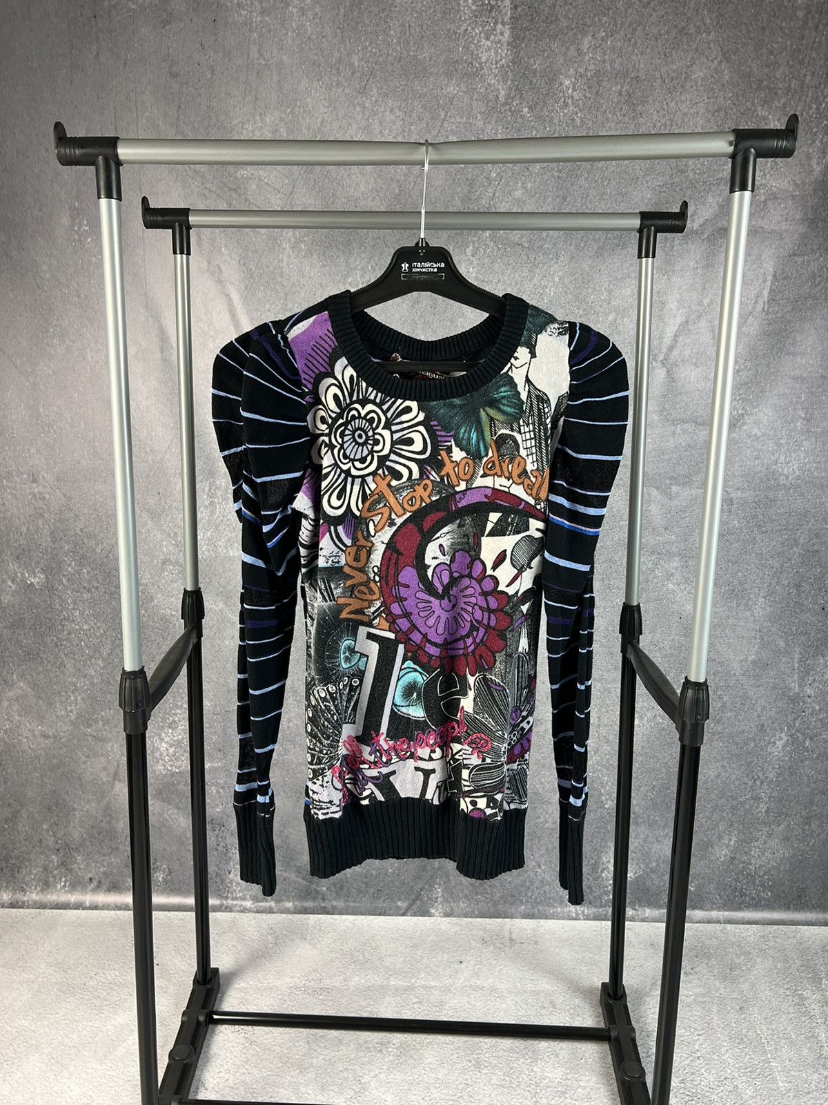 Desigual Desigual multicolour avant garde T-shirt Size S / US 4 / IT 40 - 1 Thumbnail