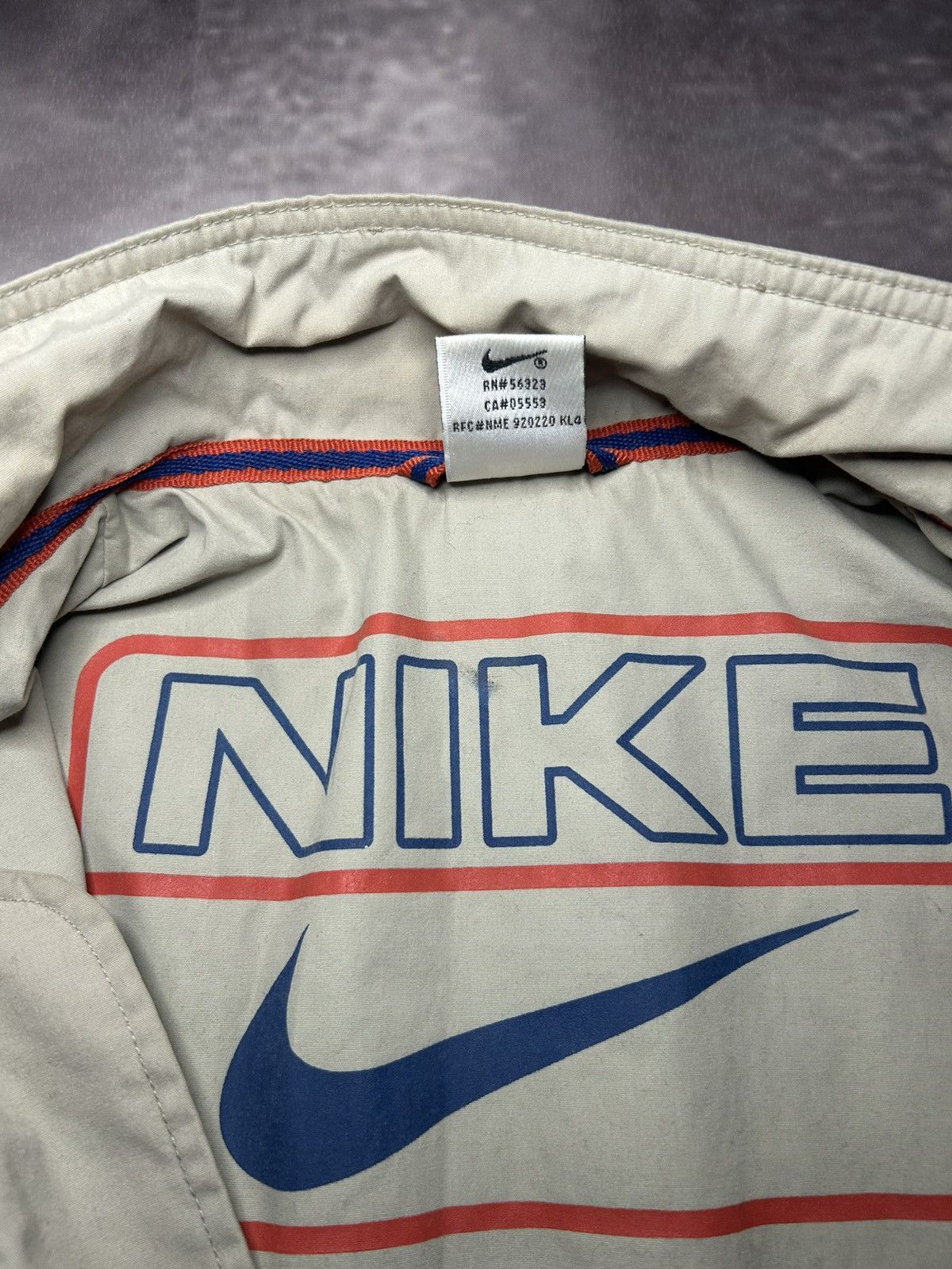 Nike Nike Jacket Nylon Vintage swoosh Logo Zip Size US M / EU 48-50 / 2 - 4 Thumbnail