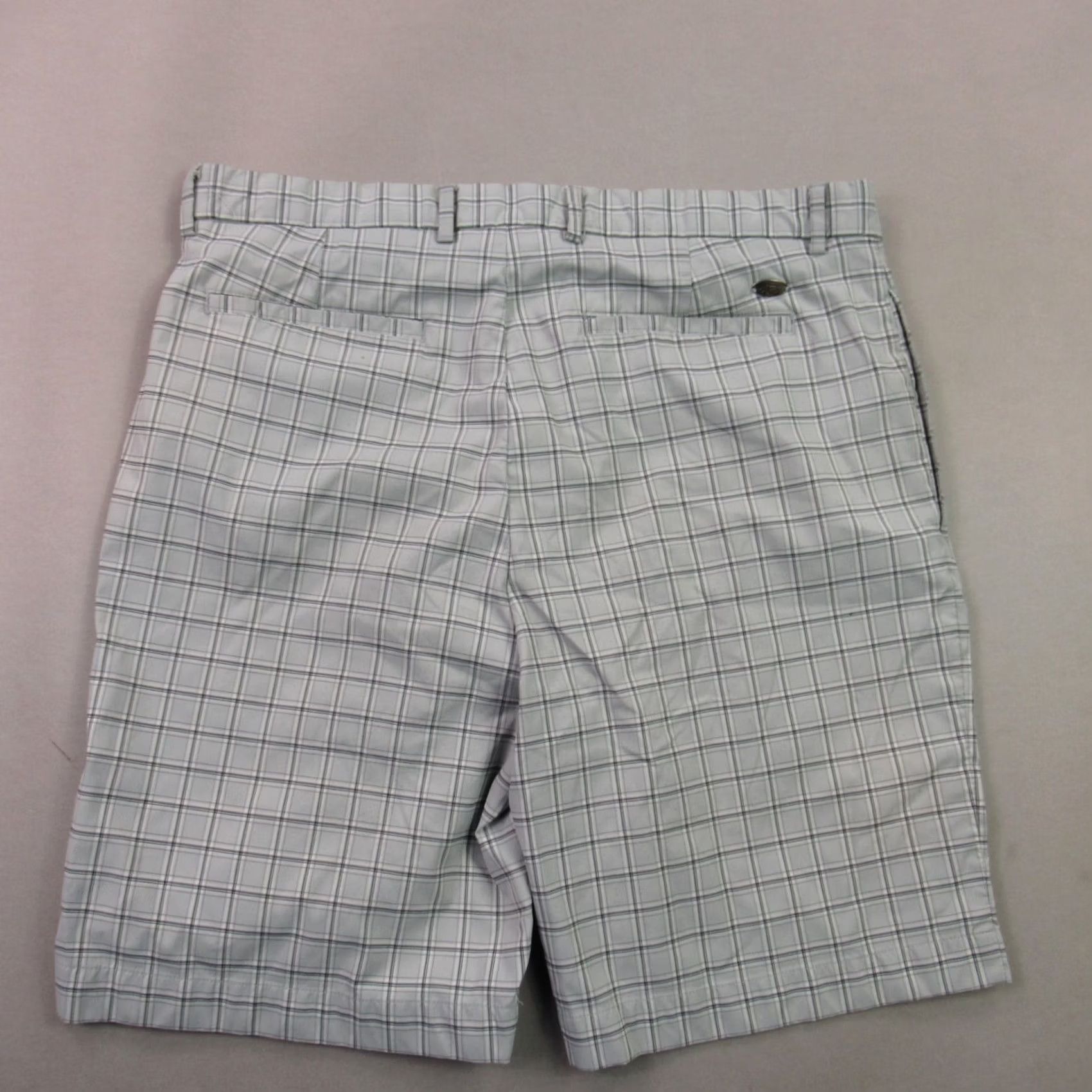 Vintage Greg Norman Chino Shorts Mens 36 Lightweight Outdoors Casual Button Pockets Size US 36 / EU 52 - 5 Thumbnail