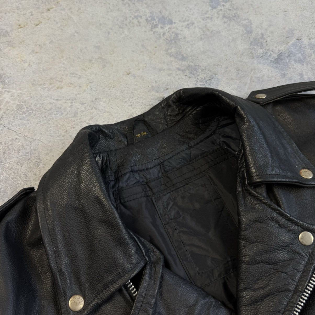 Vintage VINTAGE 90’s BLACK MOTORCYCLE LEATHER BIKER JACKET Size US L / EU 52-54 / 3 - 7 Thumbnail