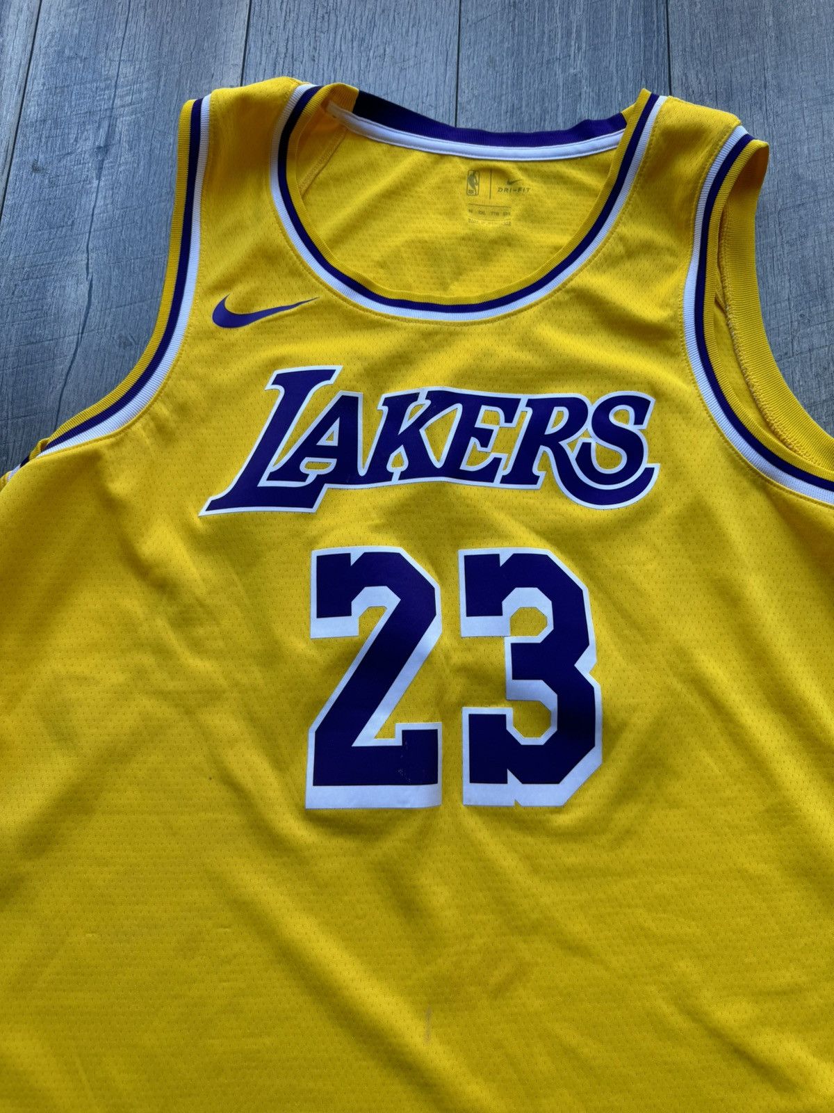 NBA × Nike Nike LeBron James LA Lakers NBA Swingman Jersey - 56 Size US XXL / EU 58 / 5 - 5 Thumbnail