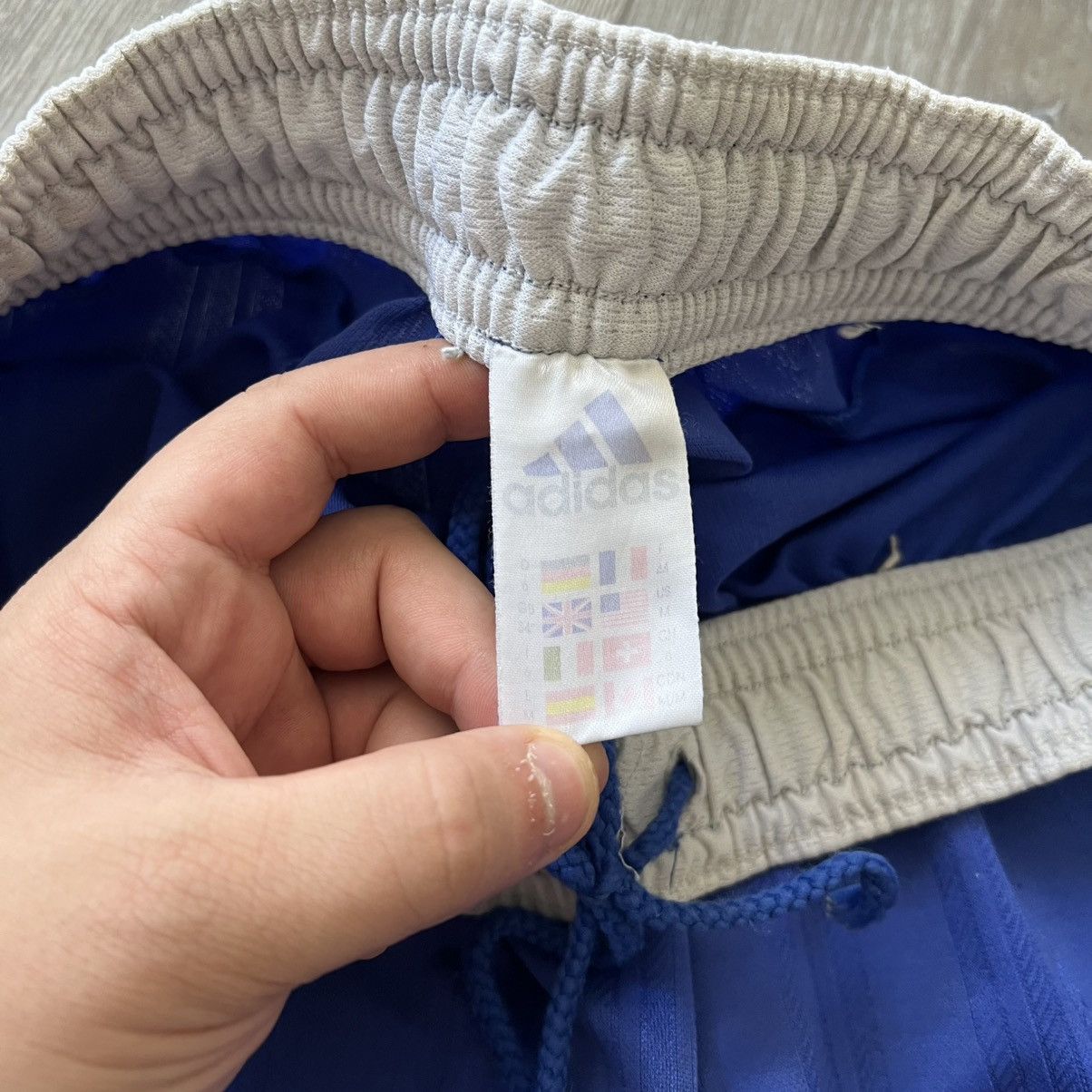 Adidas Vintage 90s Adidas Shorts Size M Size US 32 / EU 48 - 9 Thumbnail