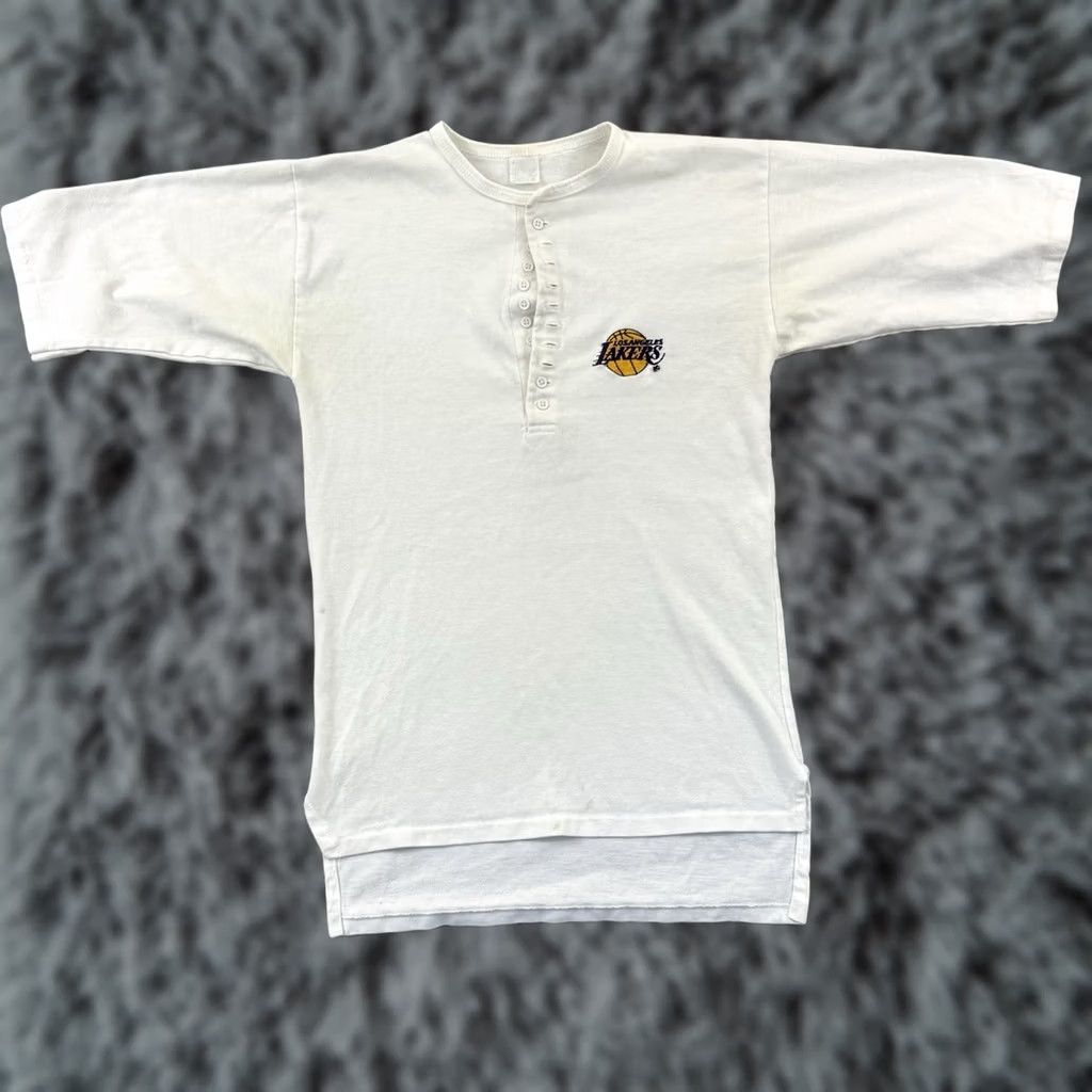 Vintage VINTAGE Los Angeles Lakers Shirt Adult XS White Short Sleeve 80s NBA Kobe Bryant Size US XS / EU 42 / 0 - 1 Thumbnail