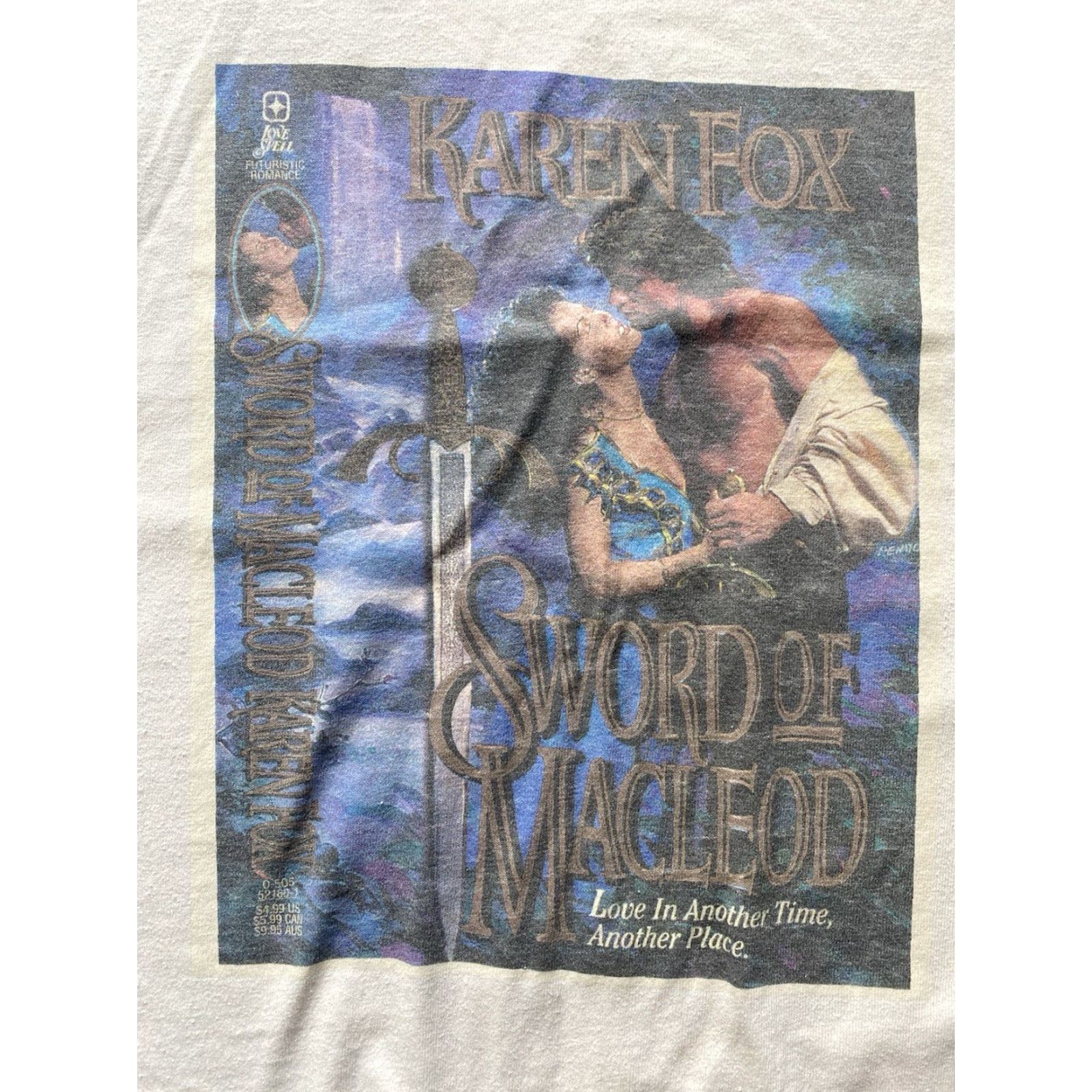 Fruit Of The Loom VINTAGE Fruit of the Loom T-Shirt Mens 2XL White Short Sleeve Romance Novel Karen Fox Sword Of MacLeod Size US XXL / EU 58 / 5 - 2 Thumbnail