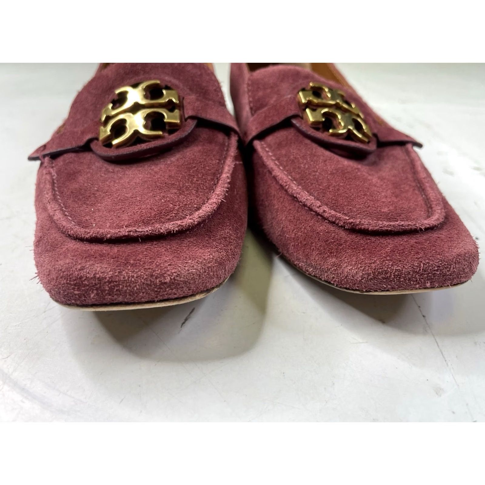 Tory Burch Tory Burch Suede Loafers Burgundy Gold Logo Square Toe Size 8 Womens Size US 8 / IT 38 - 4 Thumbnail