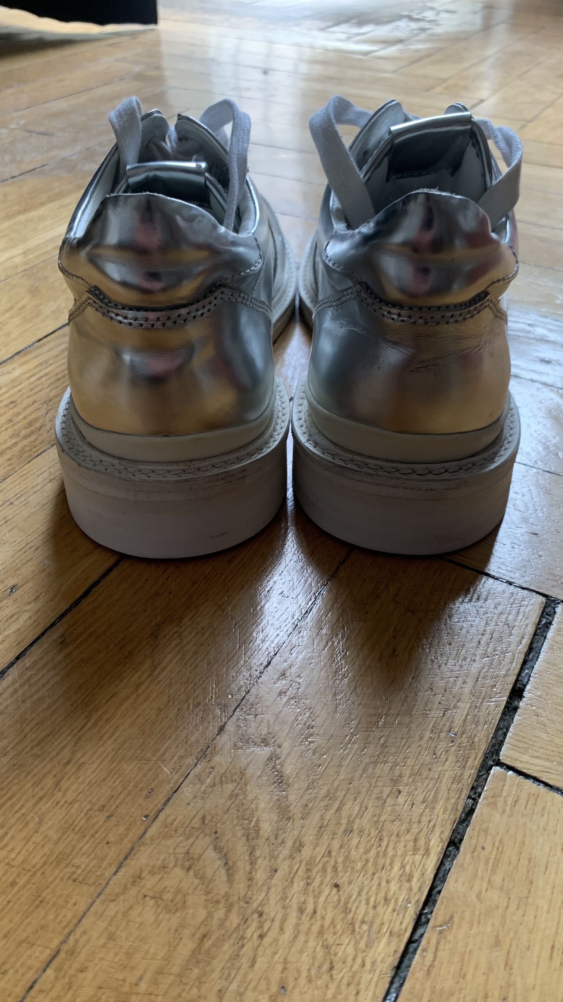 Maison MIHARA YASUHIRO Maison Mihara Yasuhiro Silver Sneakers Size US 10.5 / EU 43-44 - 8 Thumbnail