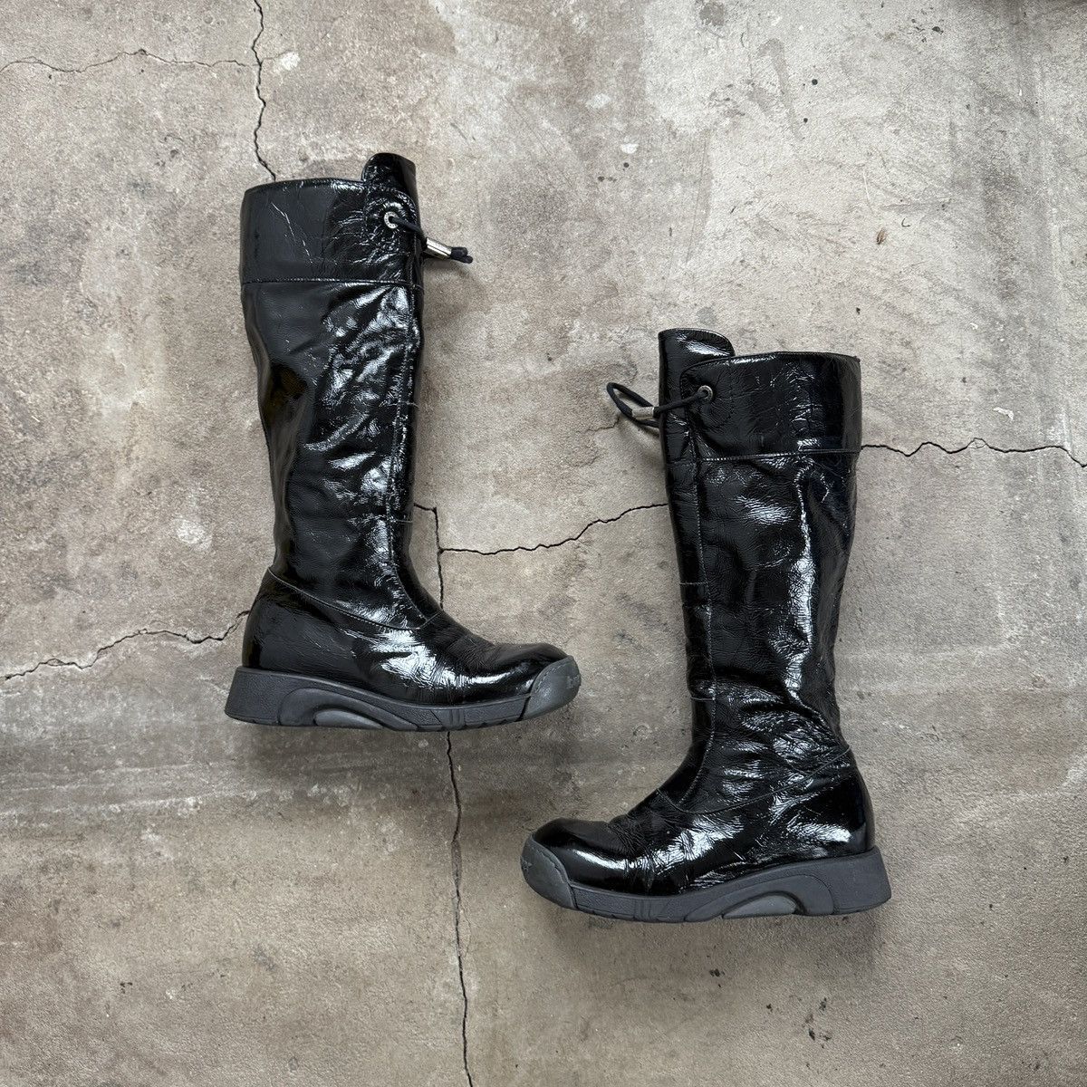 If Six Was Nine Vintage Y2K Bumper Patent Leather Knee High Lace Up Boots Size US 8 / IT 38 - 11 Thumbnail