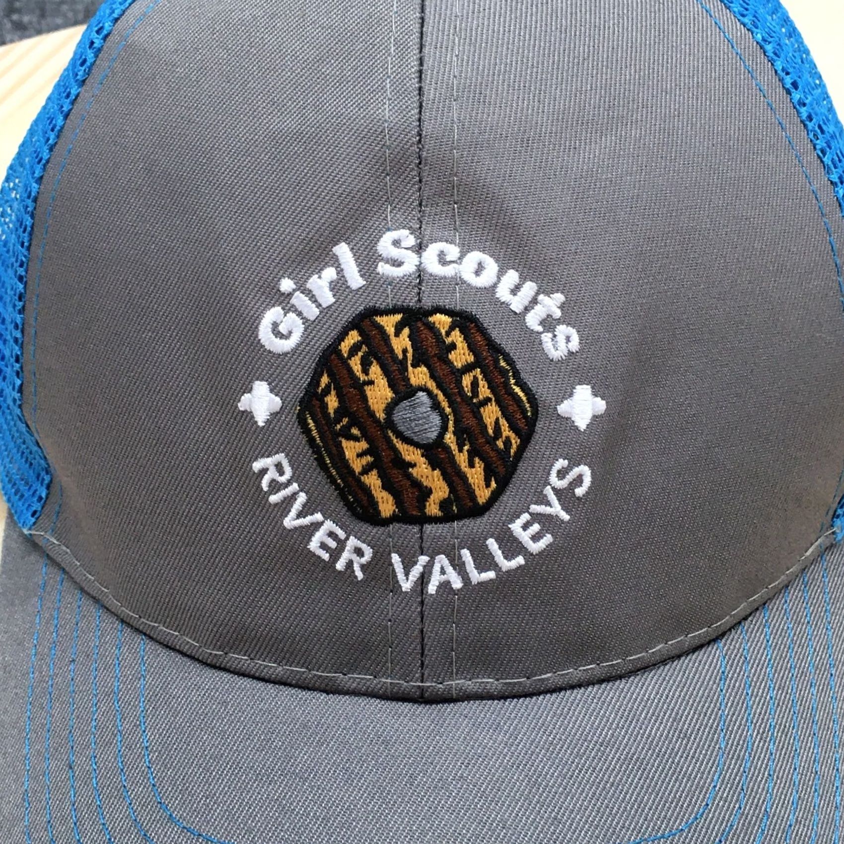 Vintage Girl Scouts River Valleys Trucker Hat Unisex Gray OSFA Curved Brim Embroidered Size ONE SIZE - 3 Thumbnail