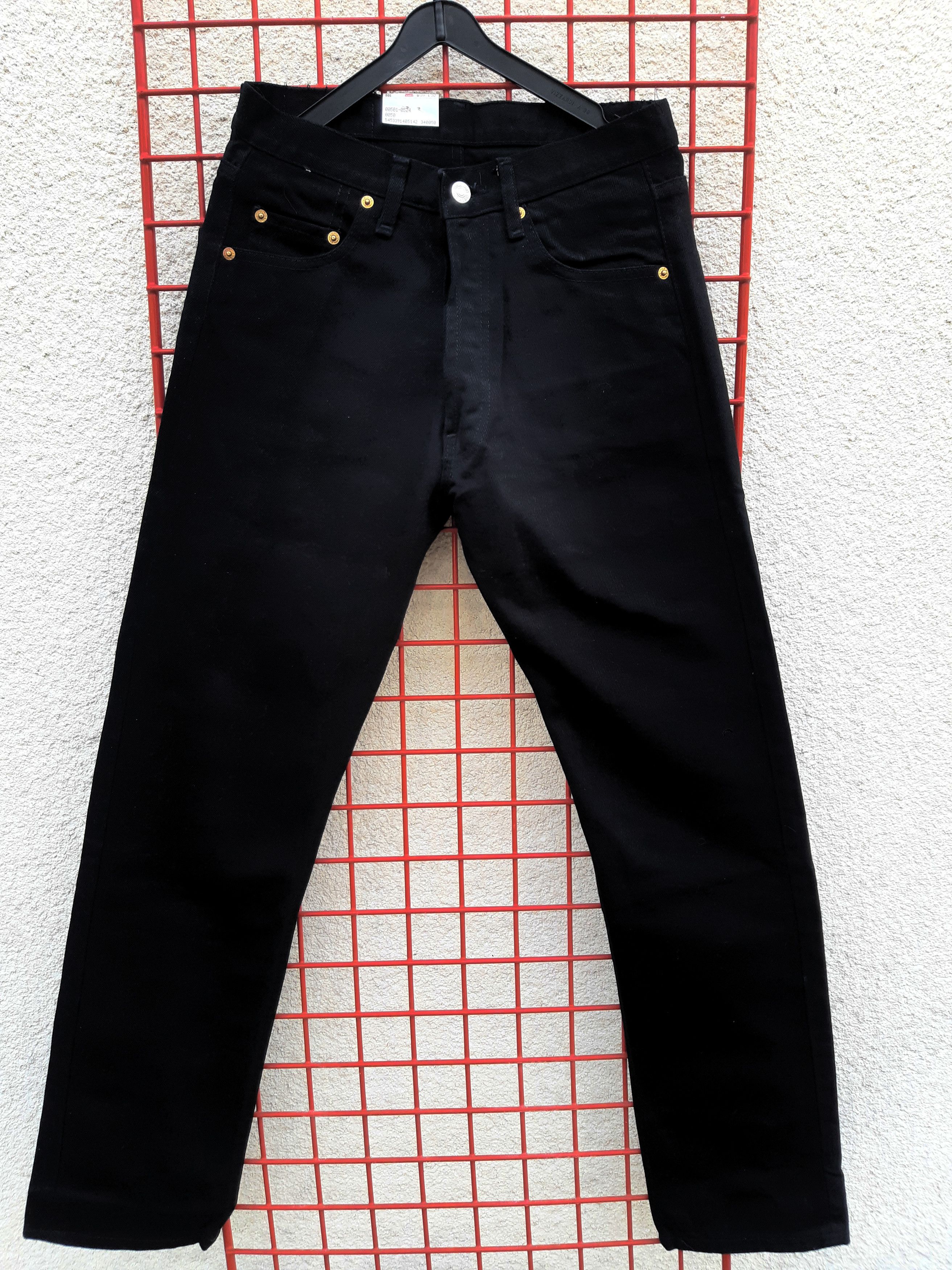 Levi's Vintage 90s LEVIS 501 Jeans USA size W30/L36 NOS Size 30" / US 8 / IT 44 - 1 Thumbnail