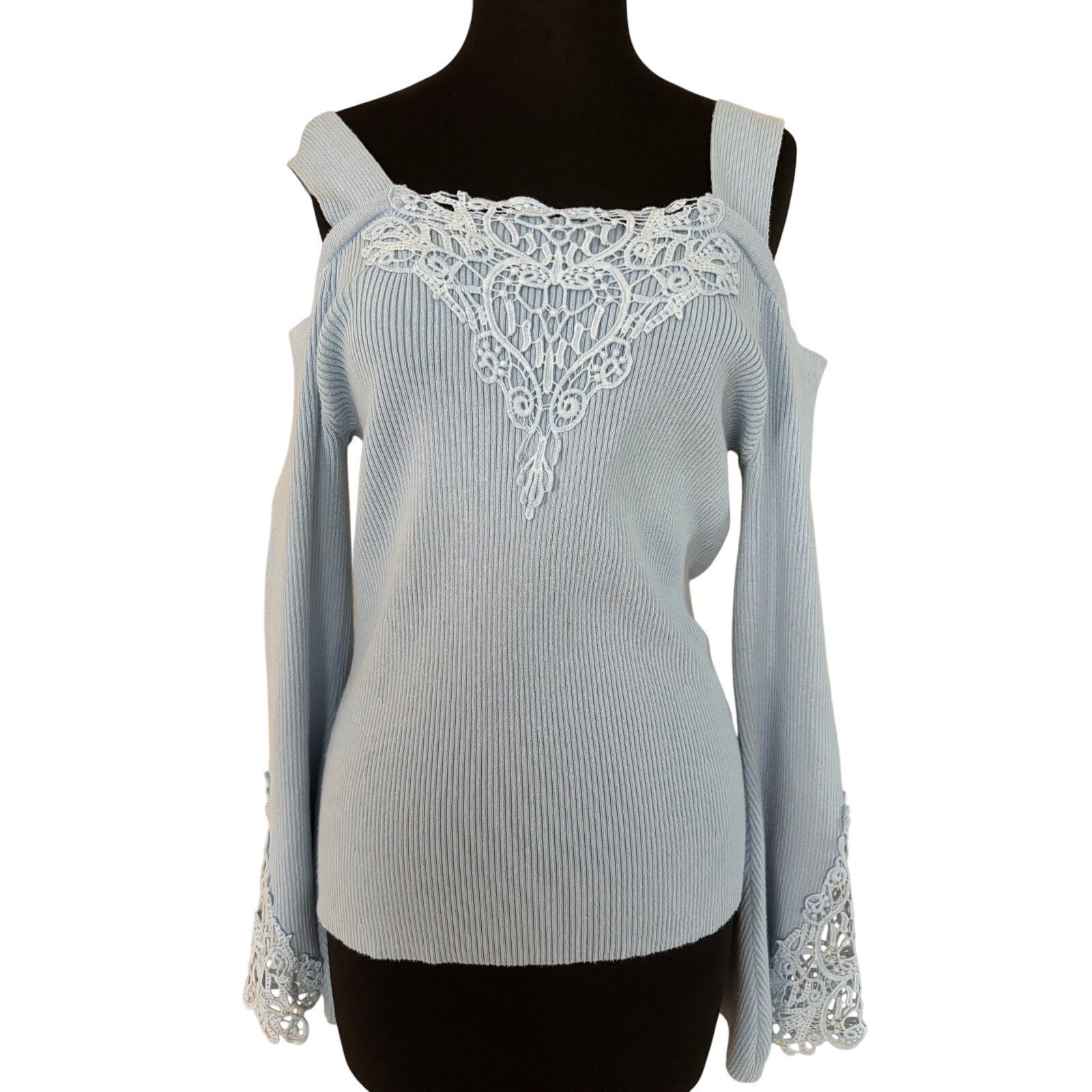 Boston Proper Boston Proper Blue Cotton Blend Stretch Cold Shoulder Top Size M / US 6-8 / IT 42-44 - 1 Thumbnail