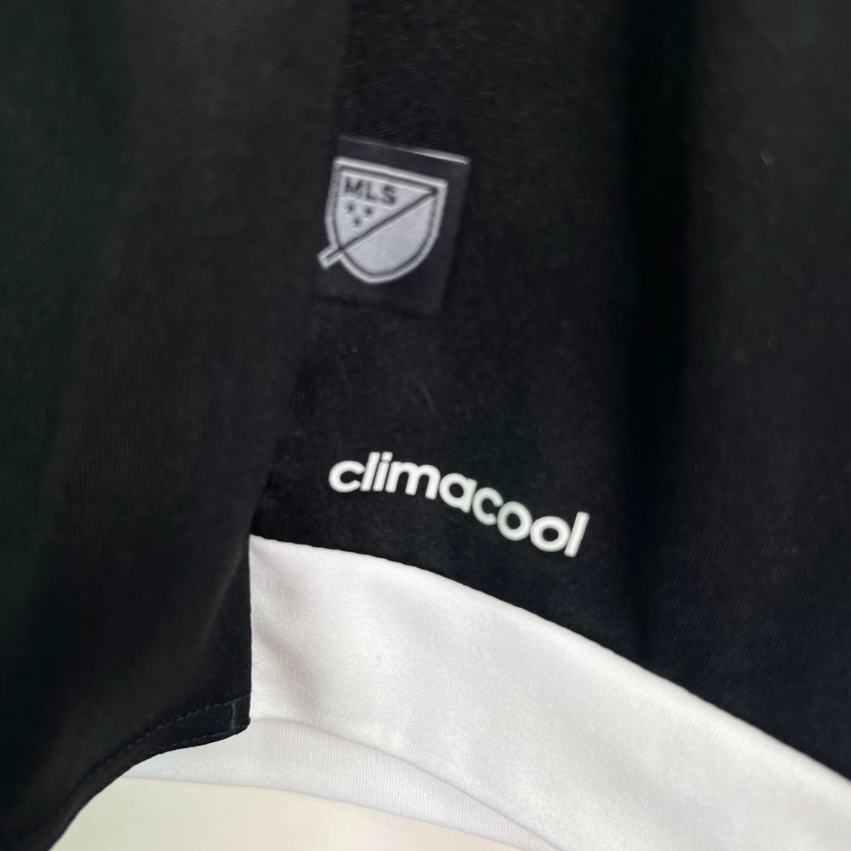 Adidas VINTAGE Adidas Climacool Arkansas United Soccer Jersey Shirt Adult L Black Size US L / EU 52-54 / 3 - 5 Thumbnail