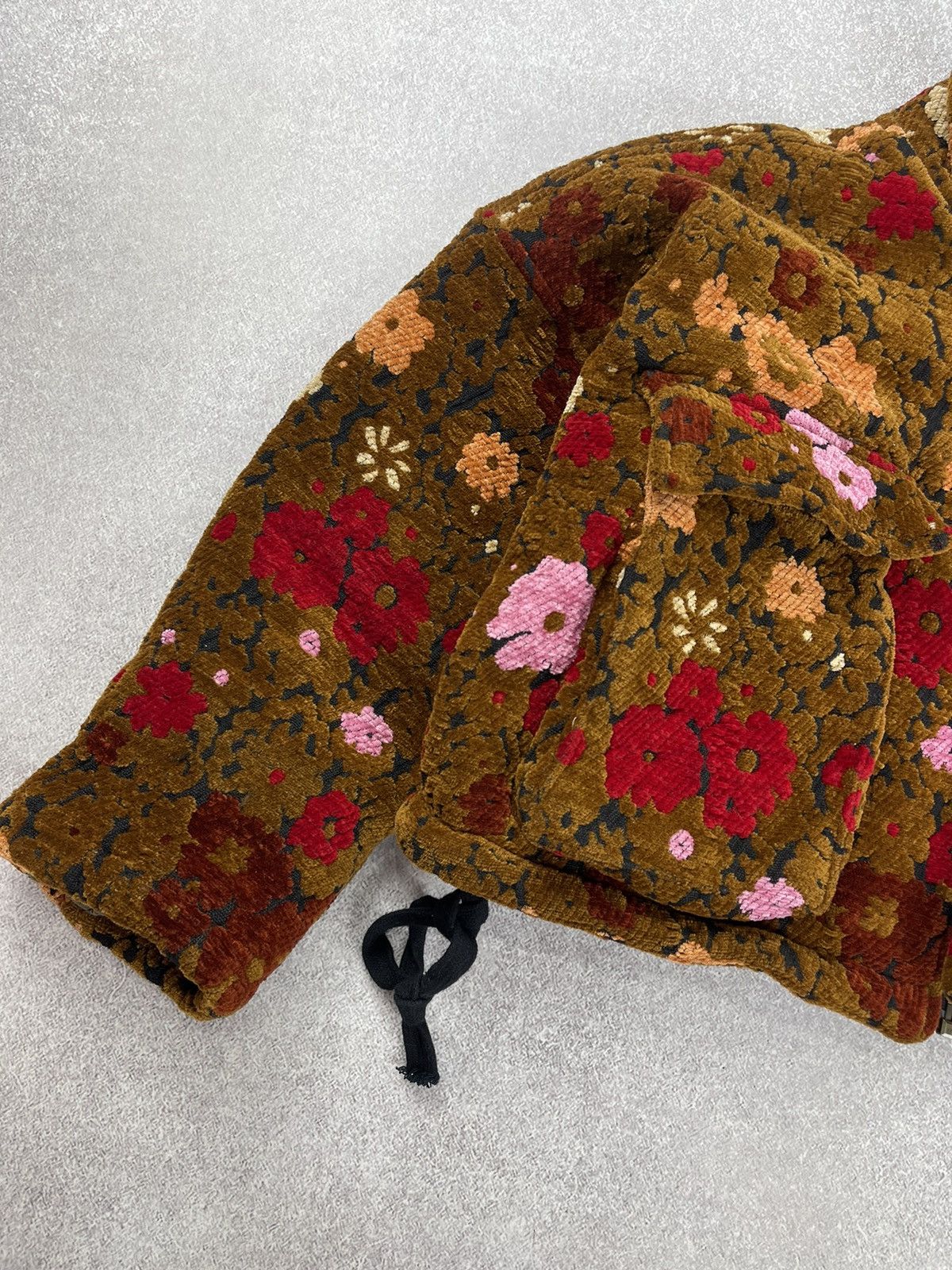 Japanese Brand × Urban Outfitters Kimchi Blue Floral Cropped Jacket Size Xs Size XS / US 0-2 / IT 36-38 - 4 Thumbnail