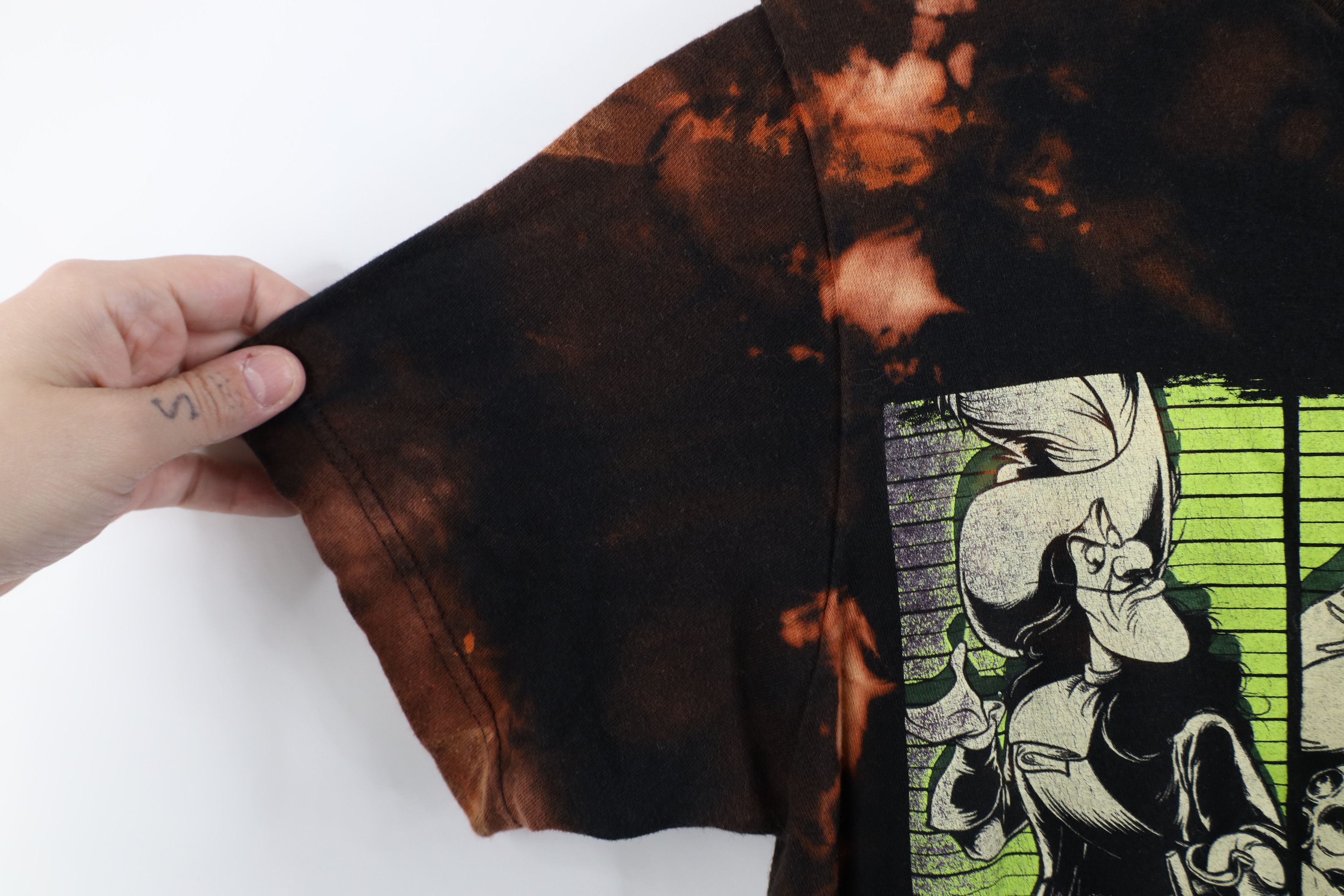 Disney × Vintage Vintage Disney Movie Villains Acid Wash Short Sleeve T-Shirt Size S / US 4 / IT 40 - 5 Thumbnail