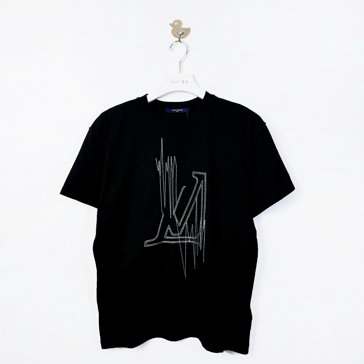 Louis Vuitton Louis Vuitton Embroidered Logo T-Shirt Size S Size US S / EU 44-46 / 1 - 1 Thumbnail