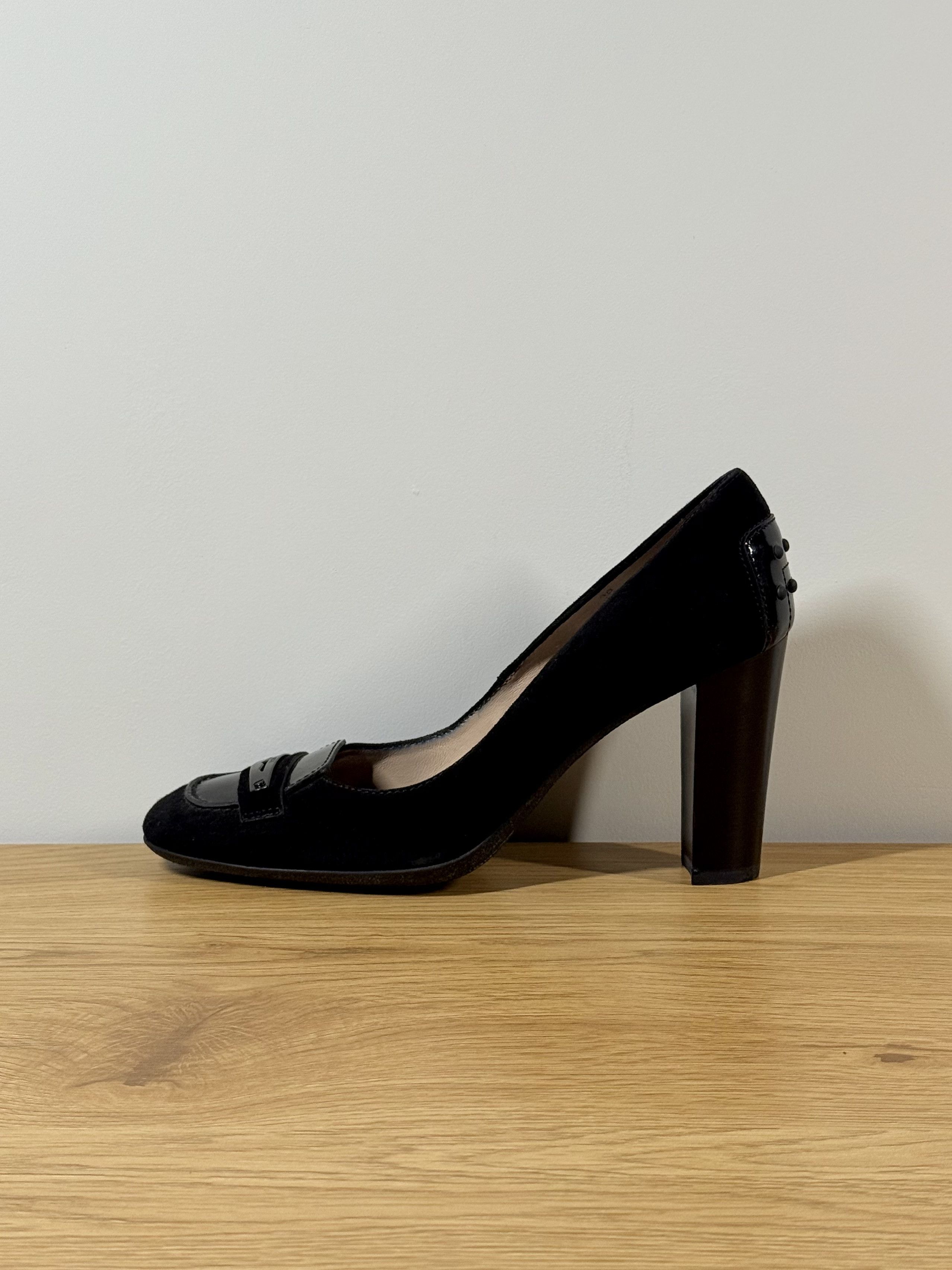Tod's Tod's Black Suede Penny Loafer Pumps EU39 Size US 9 / IT 39 - 4 Thumbnail